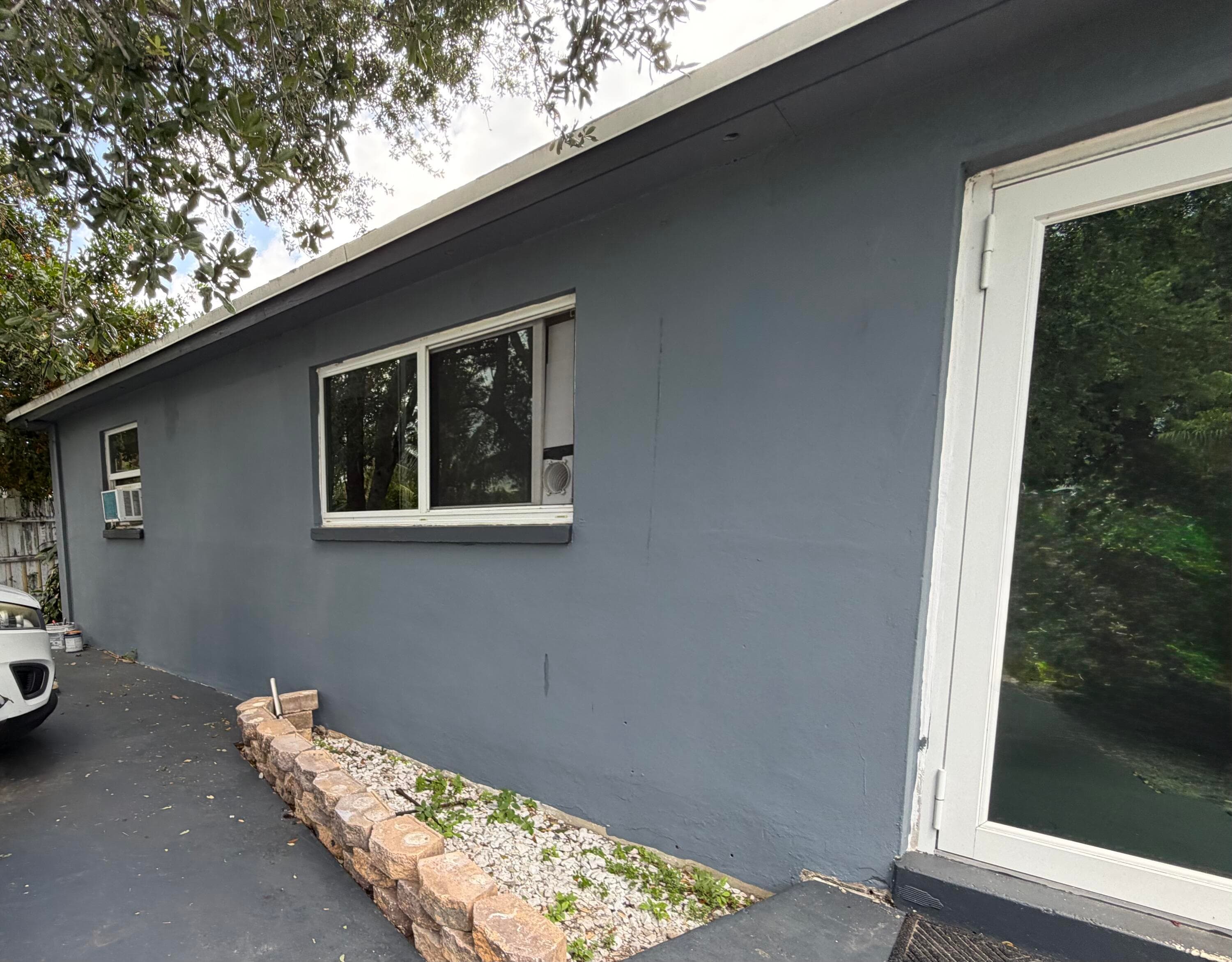 Single Family Residence in Boynton Beach — photo 1 of 2