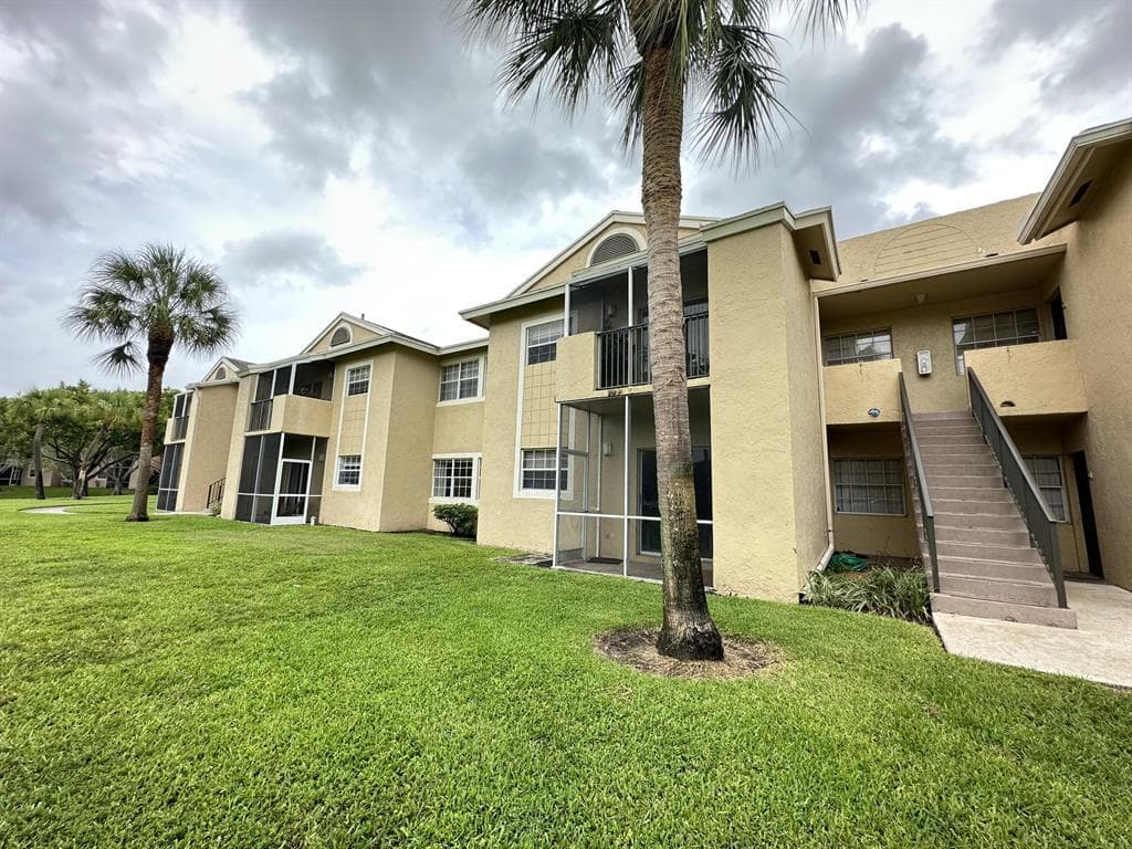 800 Cypress Park Way M, Pompano Beach, FL 33064 — photo