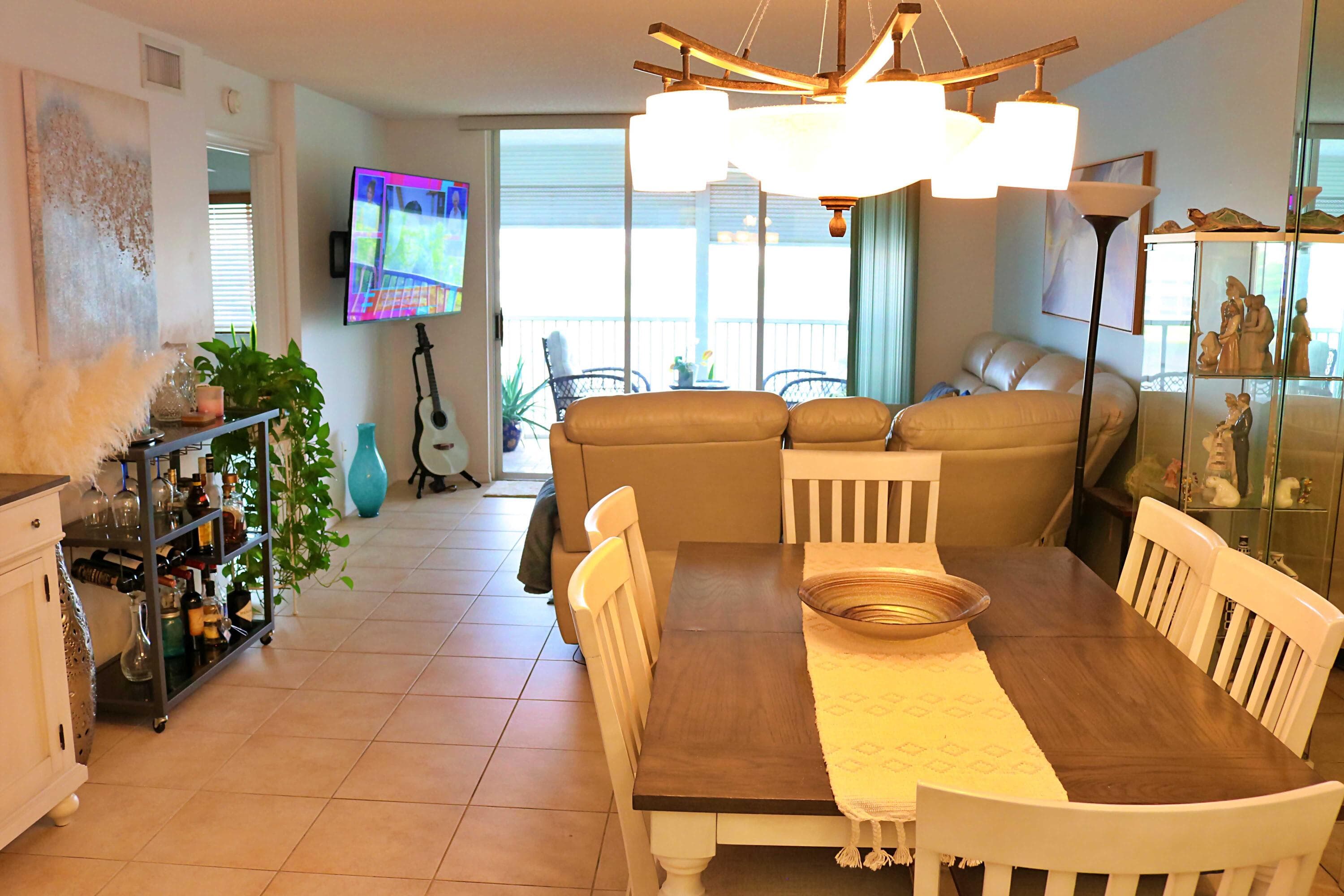 Condominium in Tamarac — photo 13 of 29