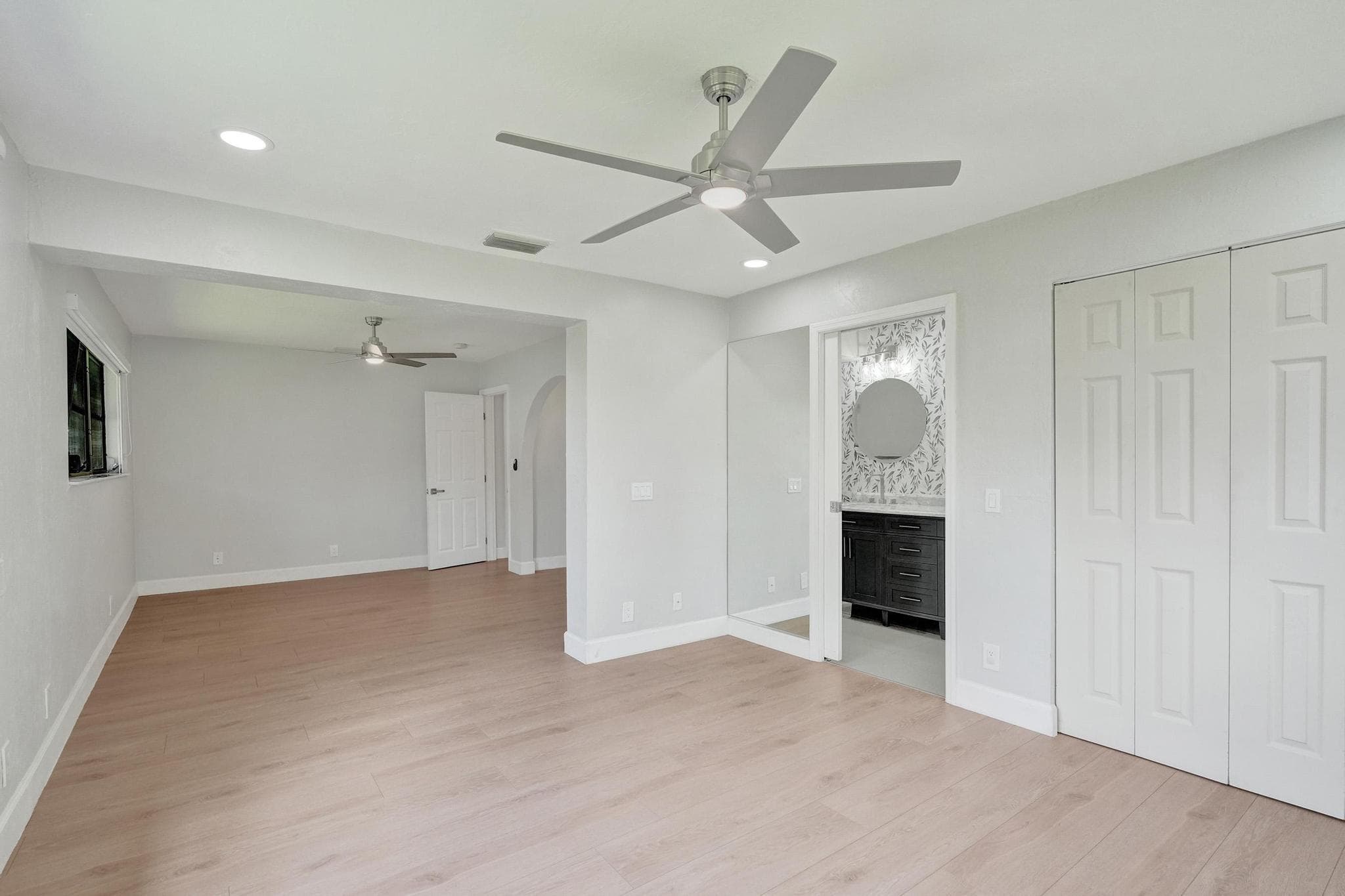 1054 Wyoming Avenue, Fort Lauderdale, FL 33312 — photo 17 of 37