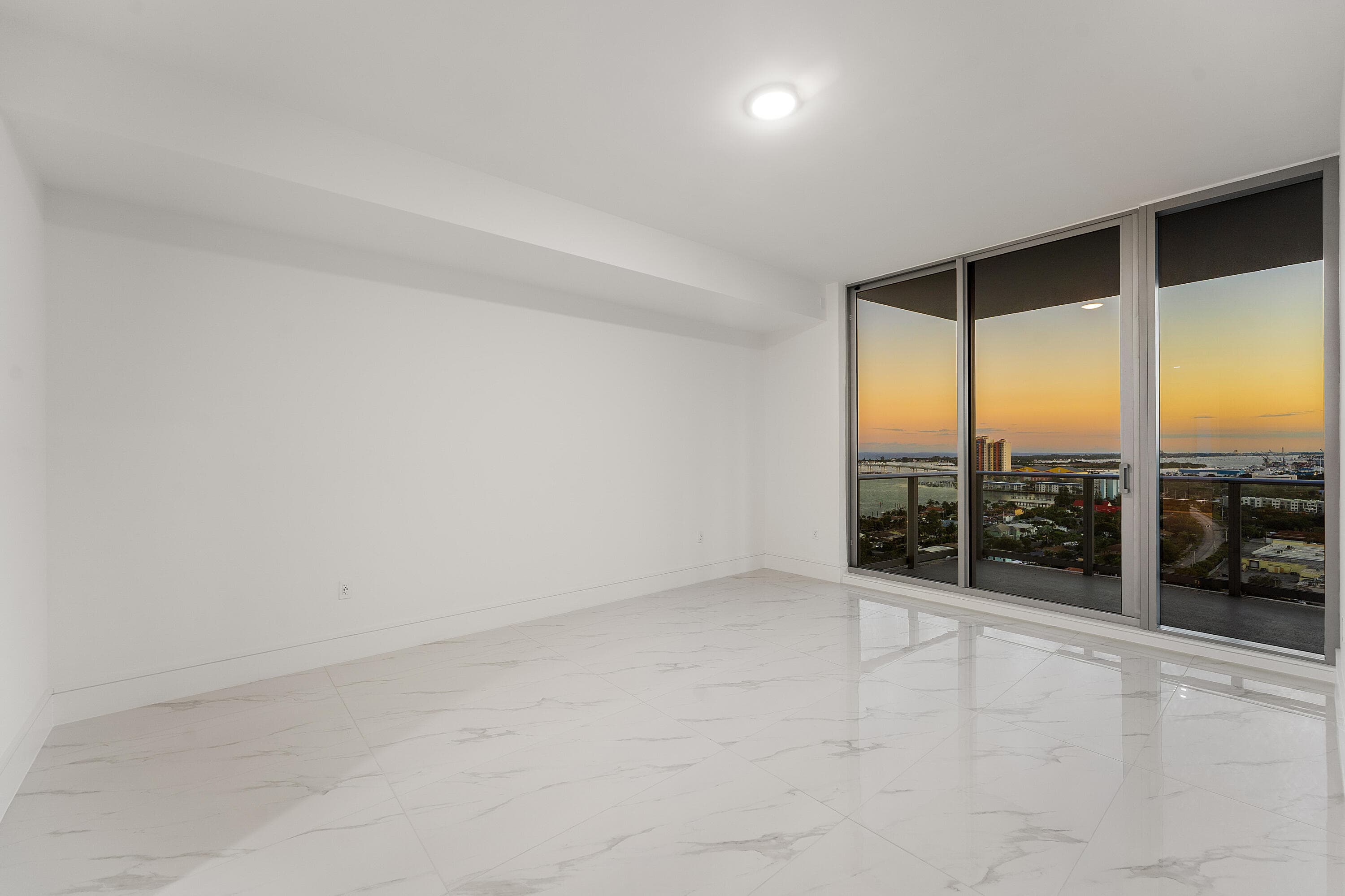 220 Lake Shore Drive 1911, Lake Park, FL 33403 — photo 18 of 65