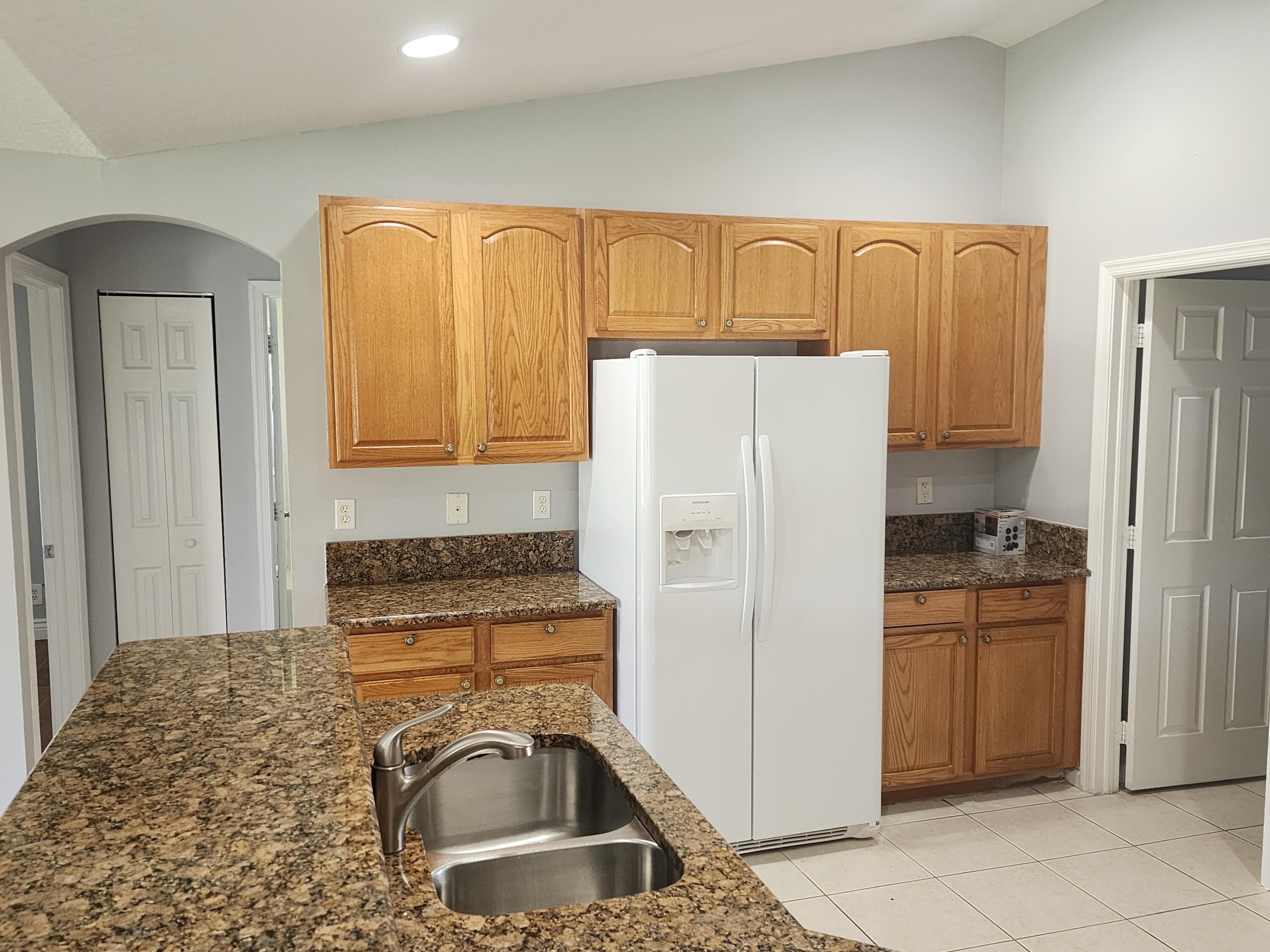 425 SW Mccomb Avenue, Port St. Lucie, FL 34953 — photo 7 of 16