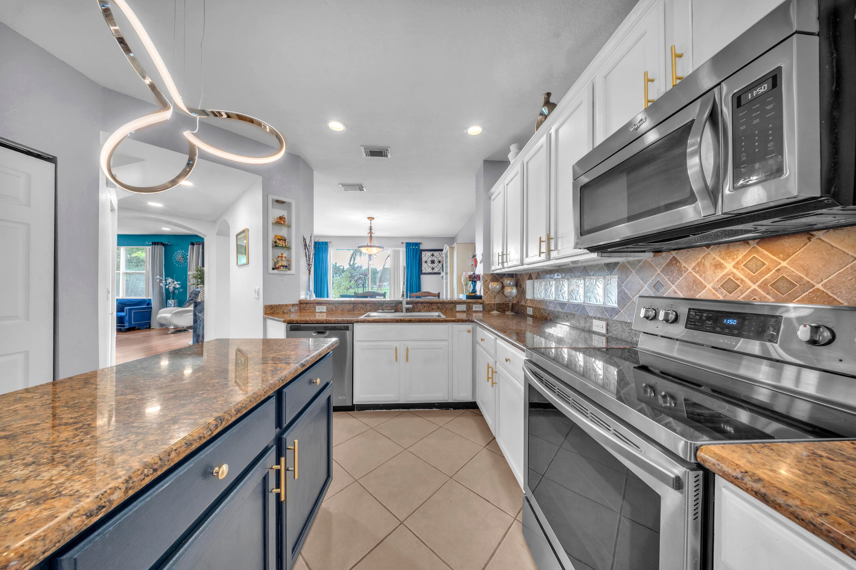 726 Gazetta Way, West Palm Beach, FL 33413 — photo 18 of 53