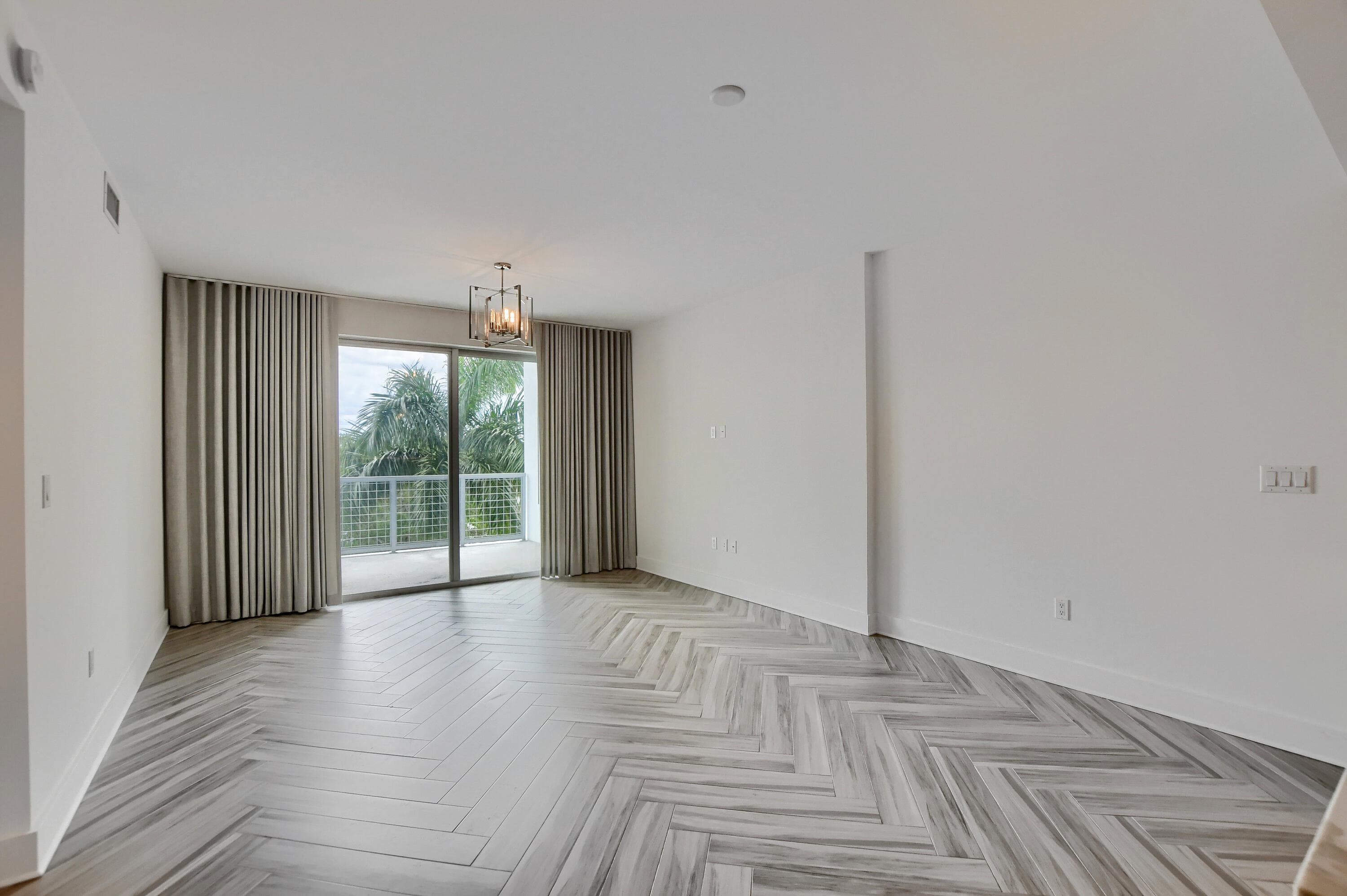 236 SE 5th Avenue 205, Delray Beach, FL 33483 — photo 9 of 42