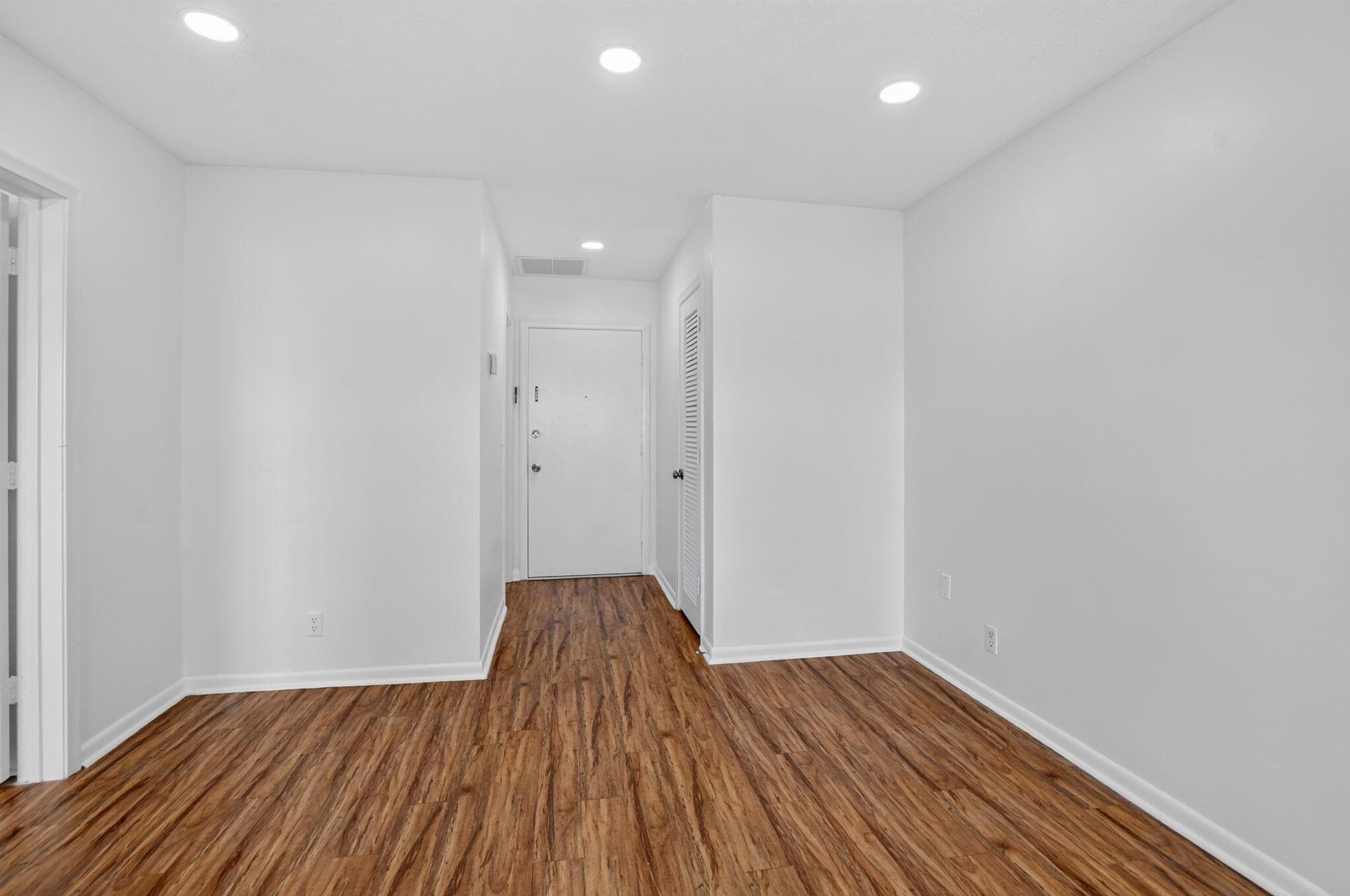 298 SW 6th Street 204, Boca Raton, FL 33432 — photo 3 of 18