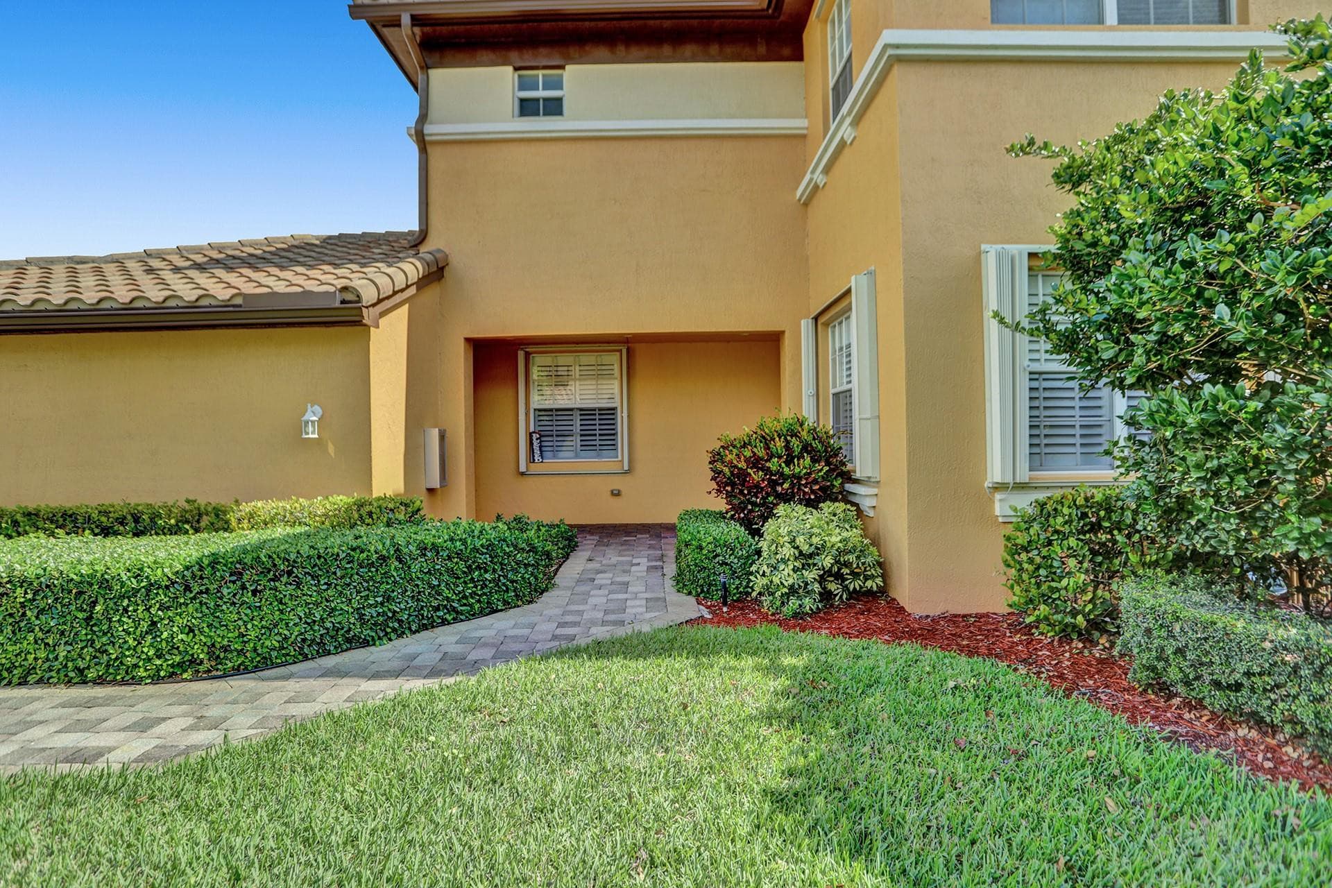 8246 NW 127th Lane 29-c, Parkland, FL 33076 — photo 2 of 36