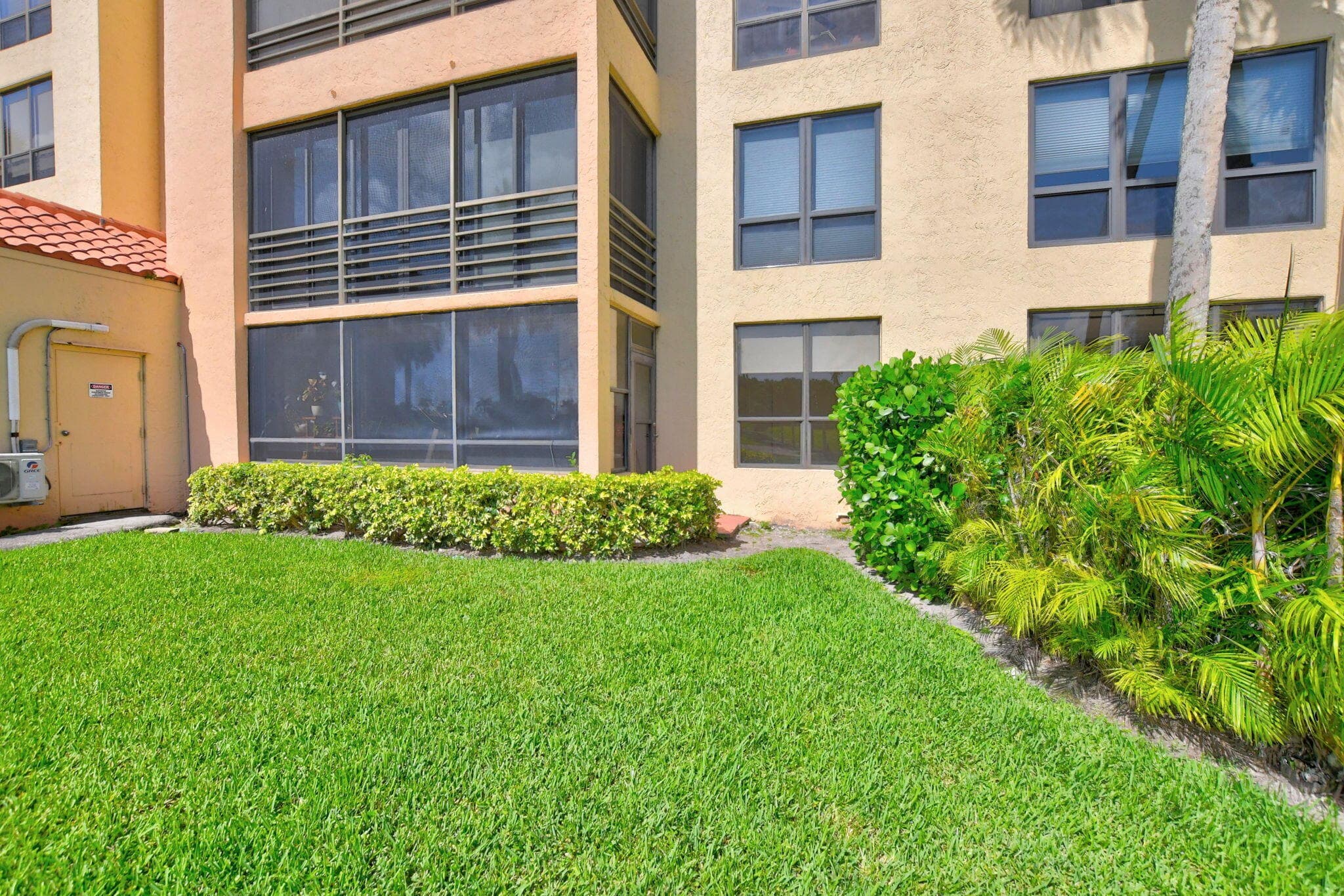 7153 Promenade Drive 101, Boca Raton, FL 33433 — photo 25 of 50