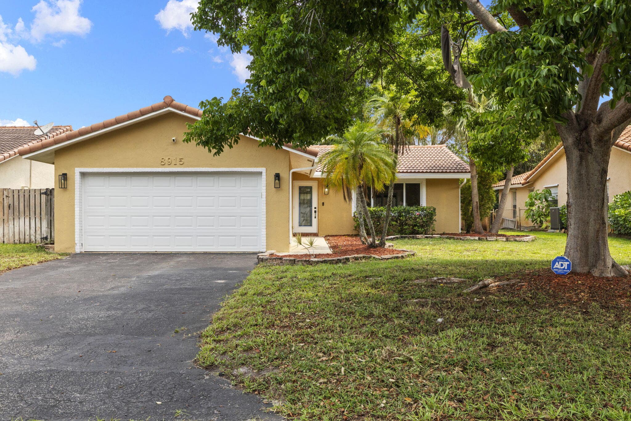 8915 NW 26th Court, Coral Springs, FL 33065 — photo 3 of 18