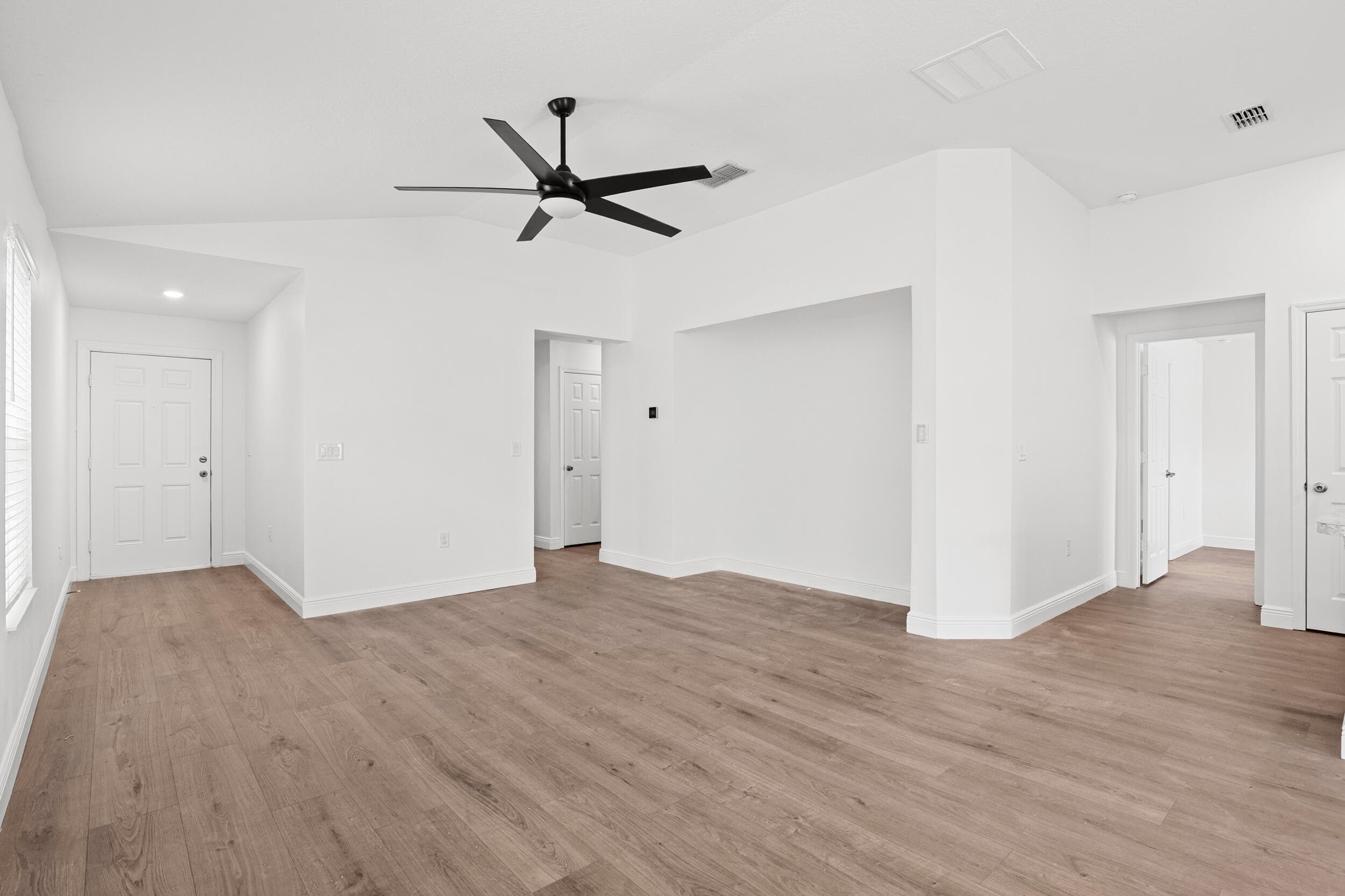 5870 NW Pine Trail Circle, Port St. Lucie, FL 34983 — photo 10 of 36