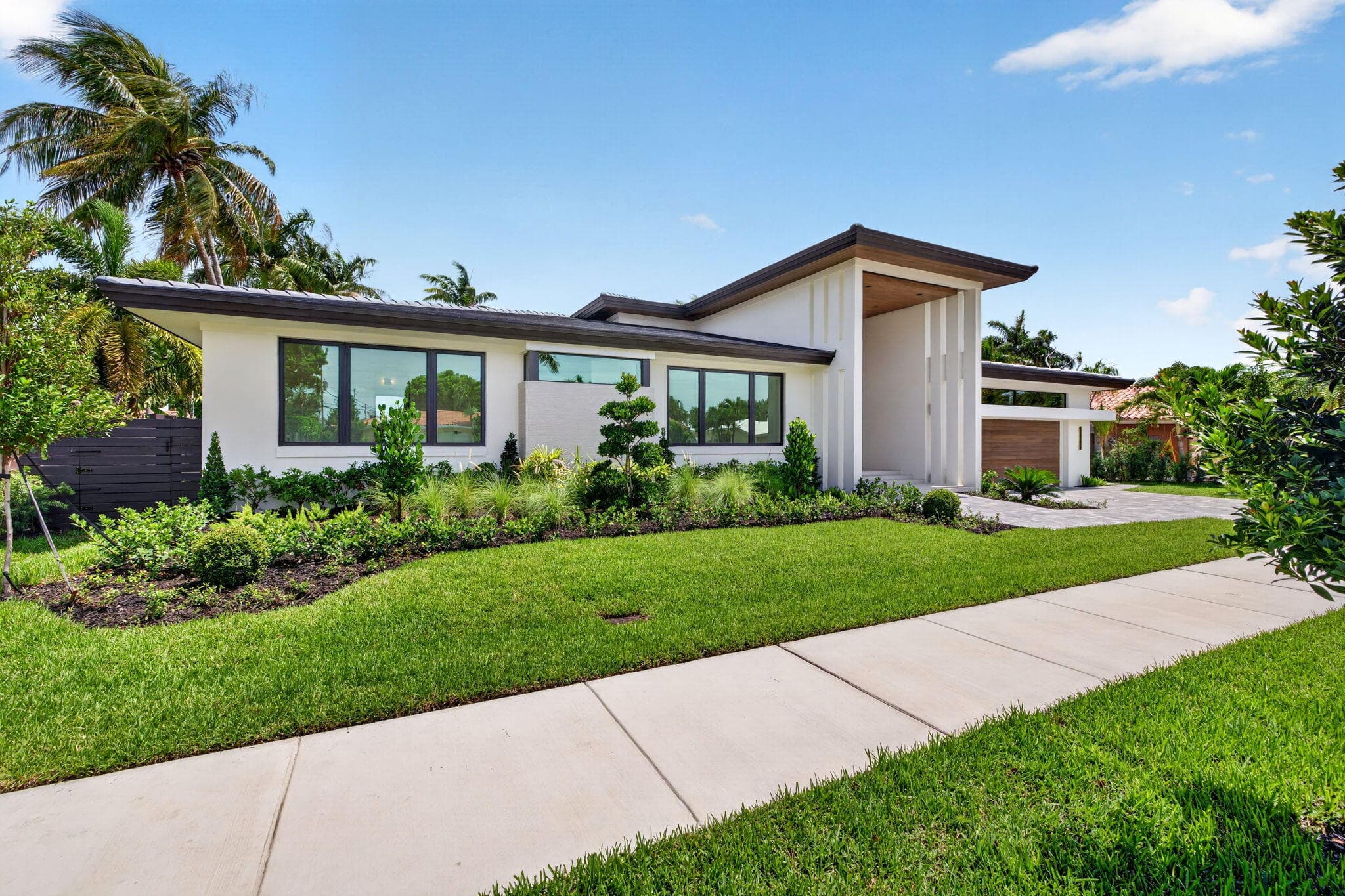 2717 NE 33rd Street, Fort Lauderdale, FL 33306 — photo 16 of 56