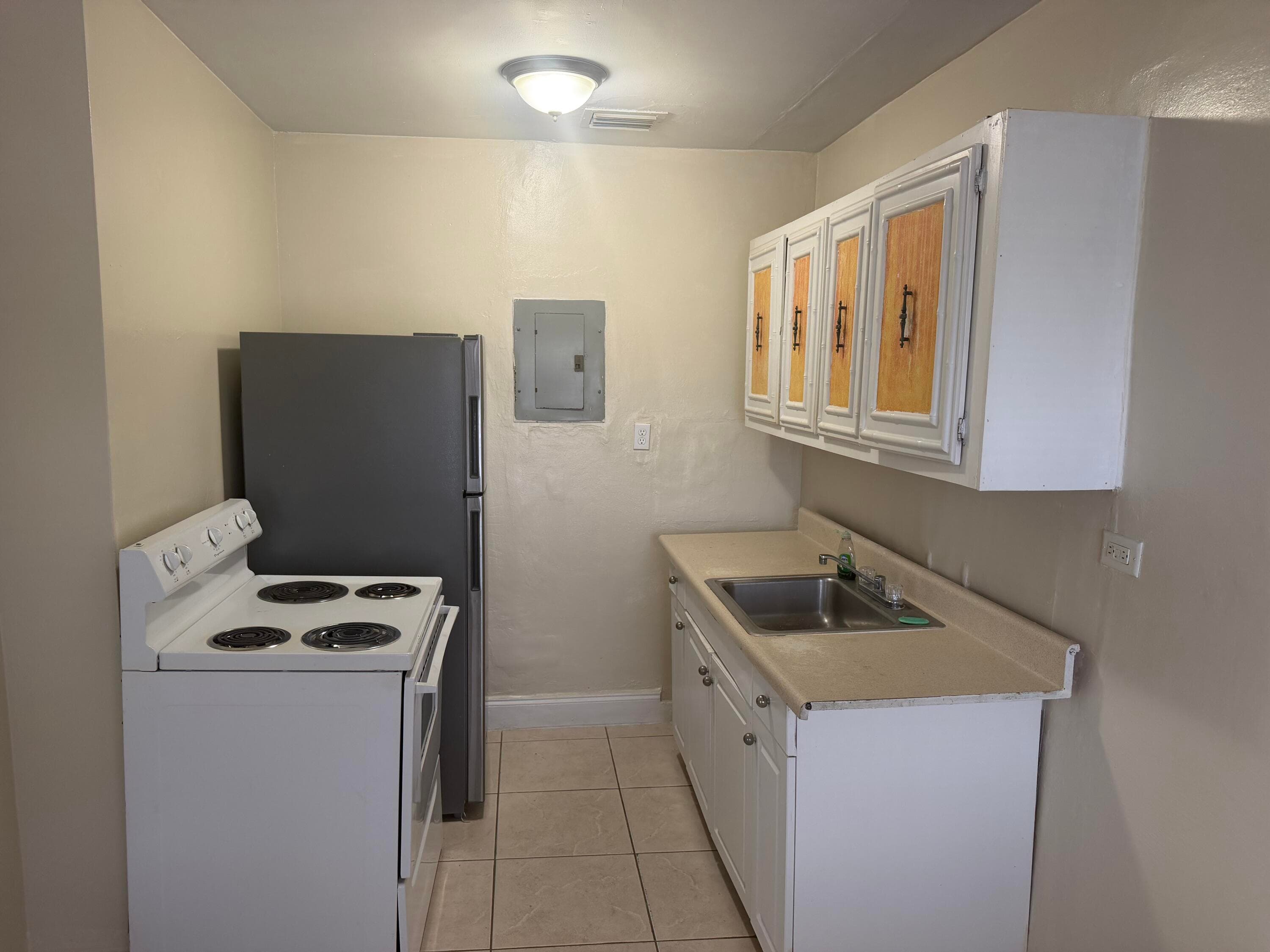 7803 NW 8th Avenue, Miami, FL 33150 — photo 21 of 23