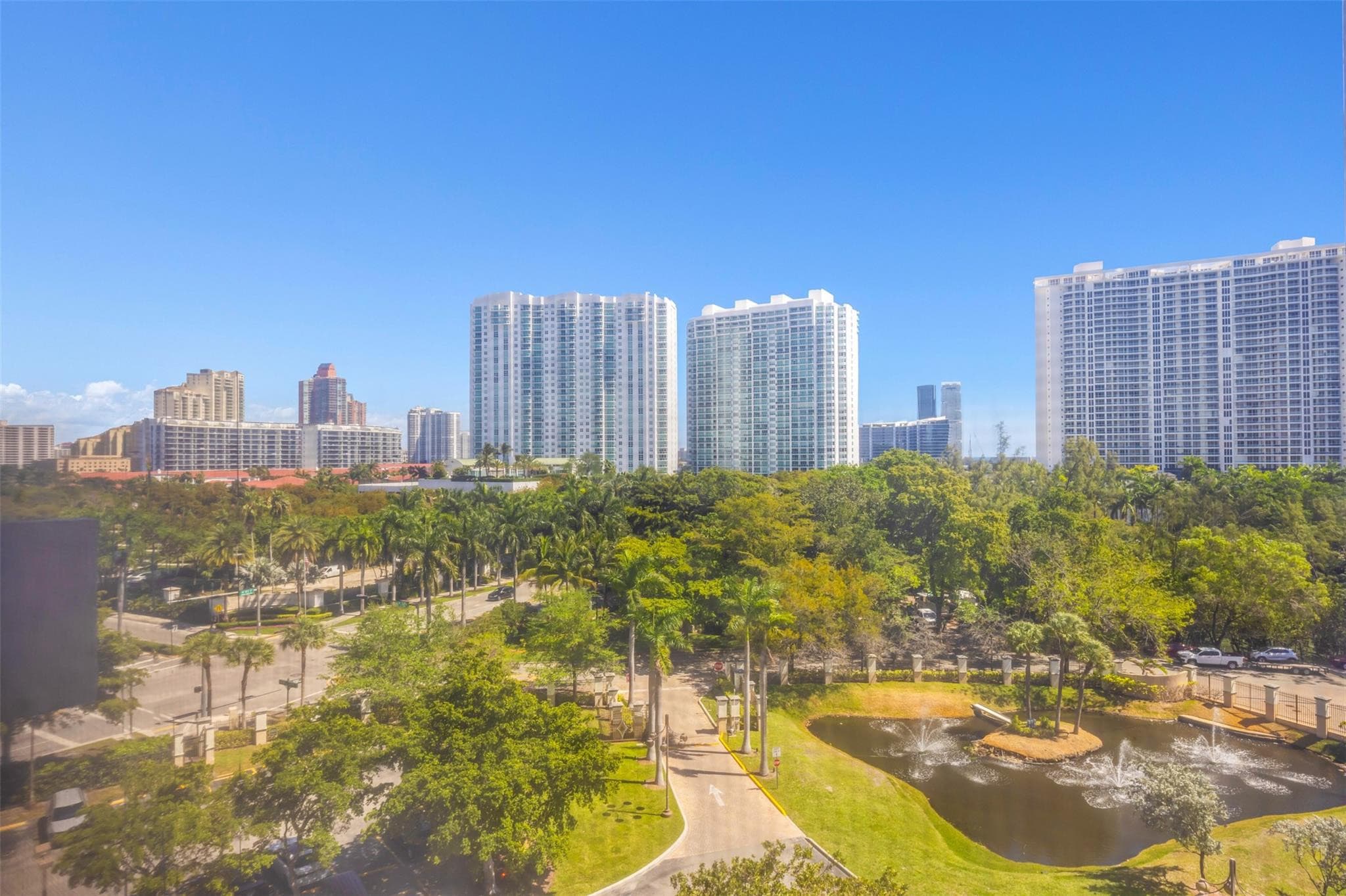 18181 NE 31st Court 804, Aventura, FL 33160 — photo 25 of 27