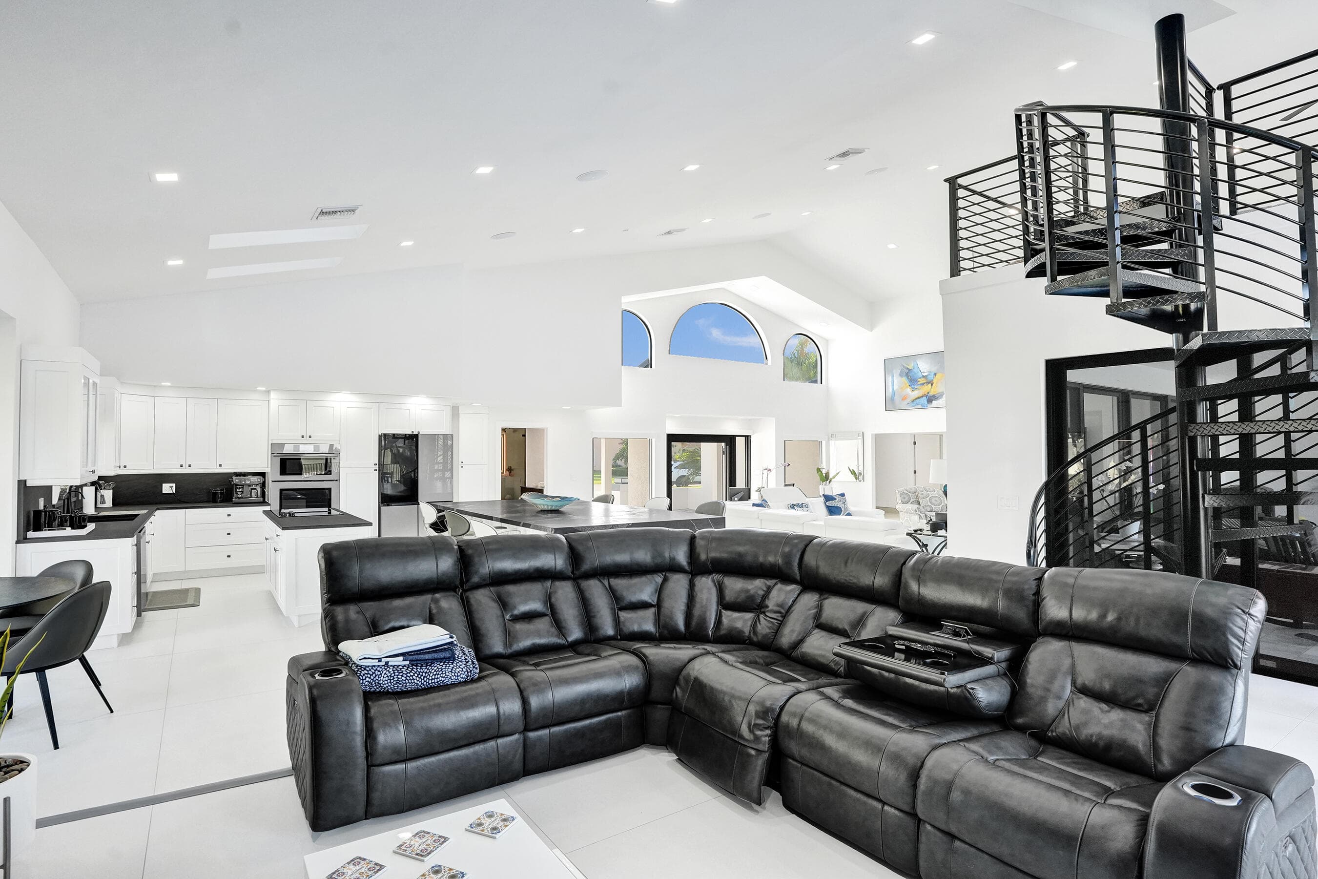 10818 River Glenn Drive, Boca Raton, FL 33428 — photo 15 of 71