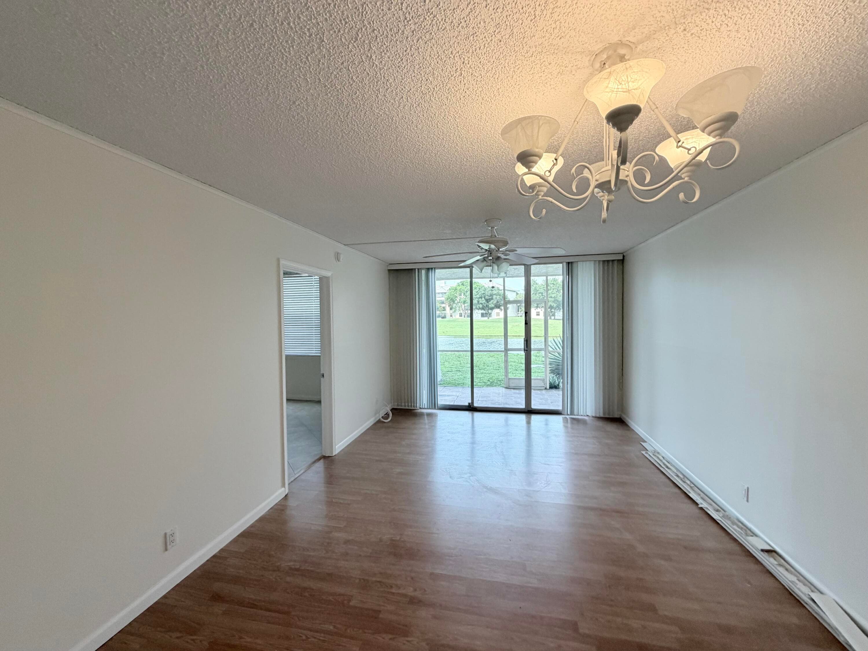 9230 Lagoon Place 110, Davie, FL 33324 — photo 5 of 40
