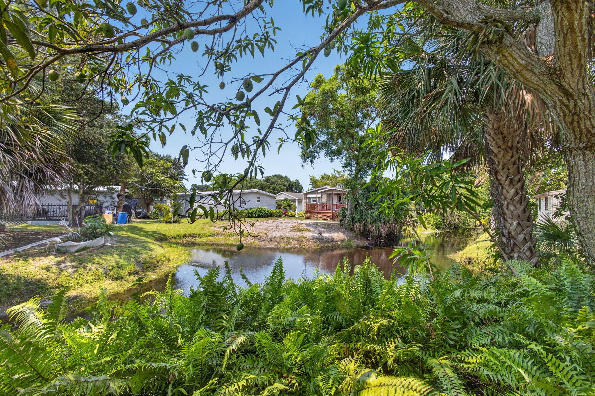 170 Maple Avenue W, Palm Beach Gardens, FL 33410 — photo 47 of 63