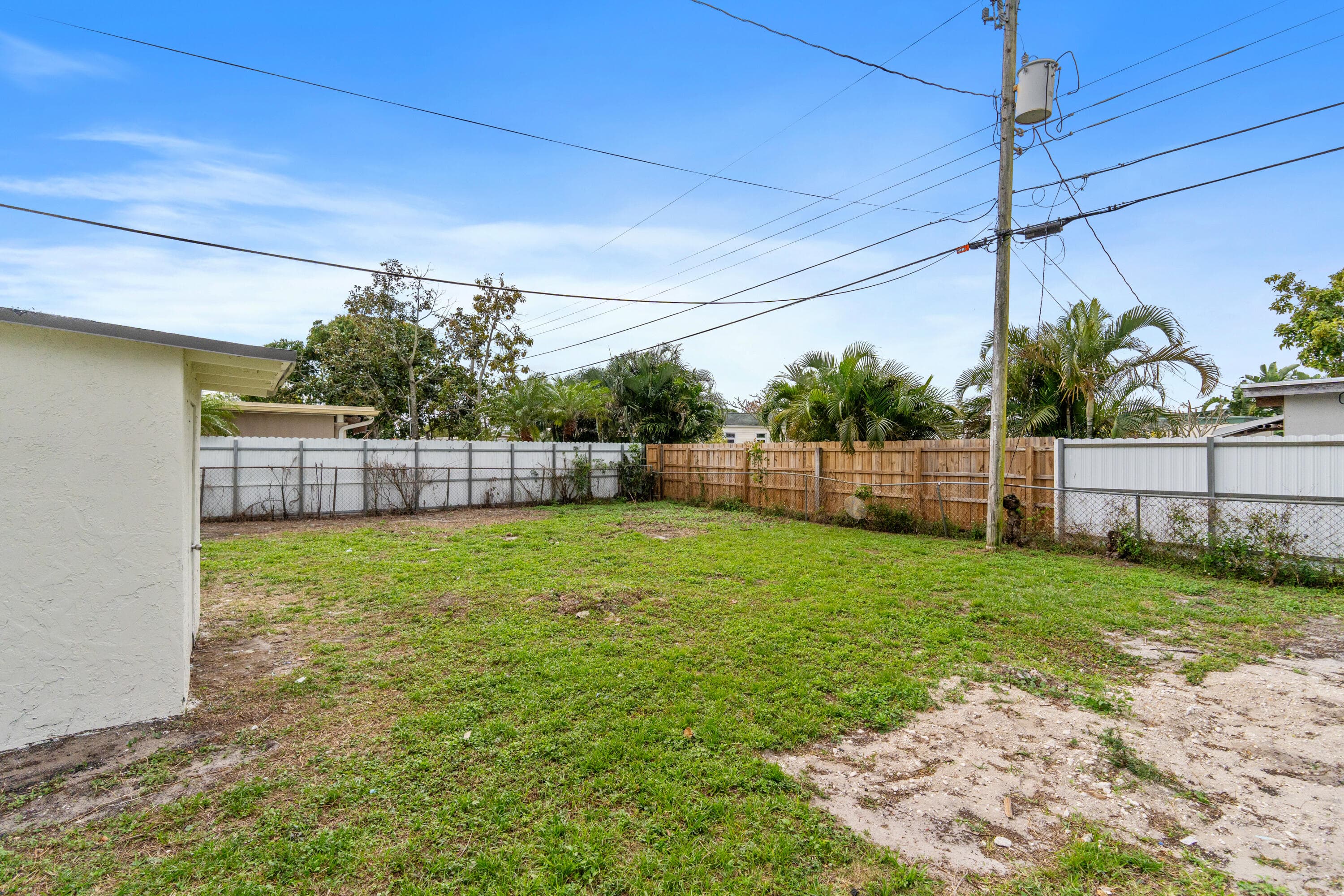 2415 Lewis, West Palm Beach, FL 33415 — photo 30 of 31