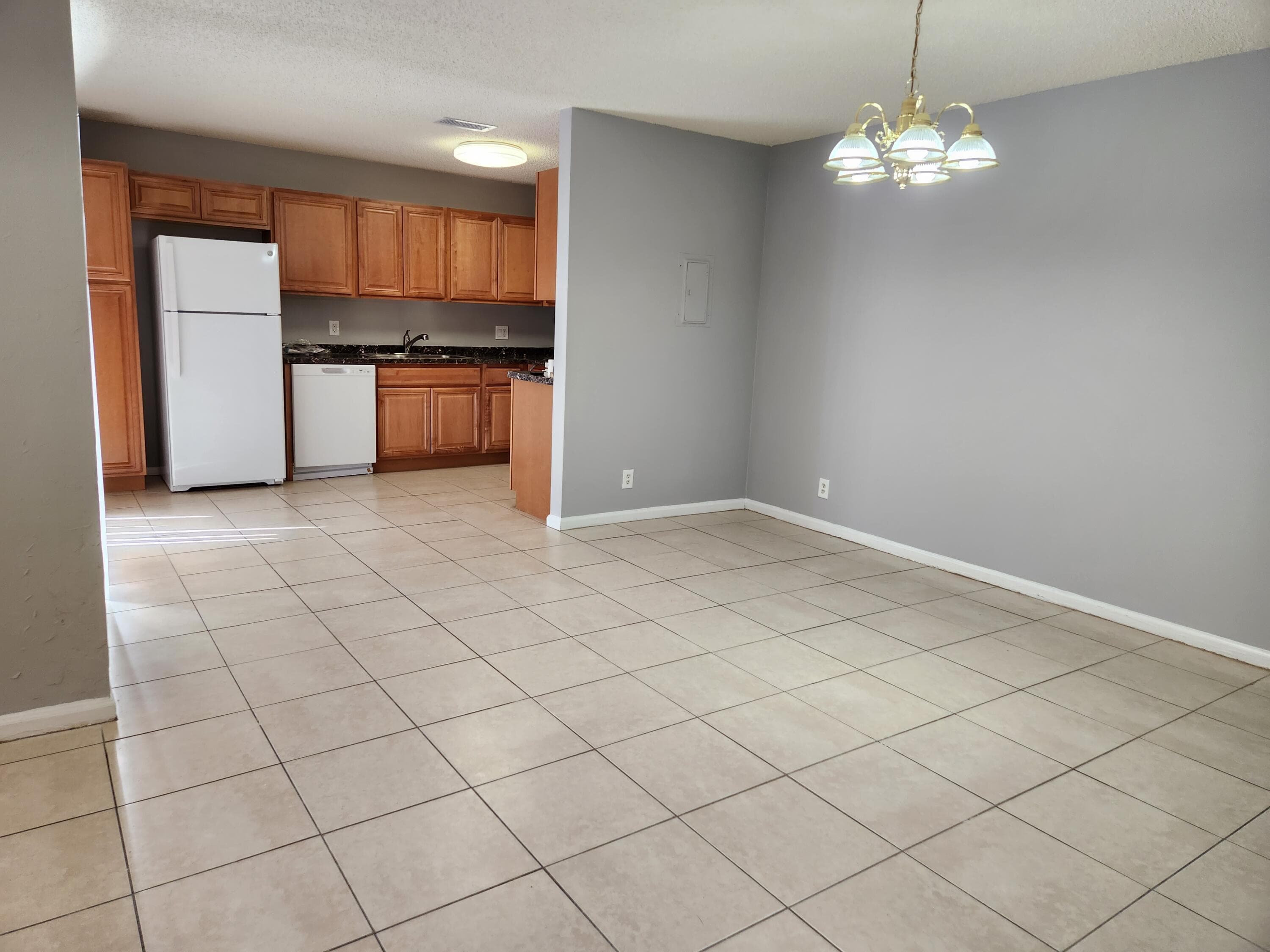 1749 N Congress Avenue C, West Palm Beach, FL 33401 — photo 5 of 24