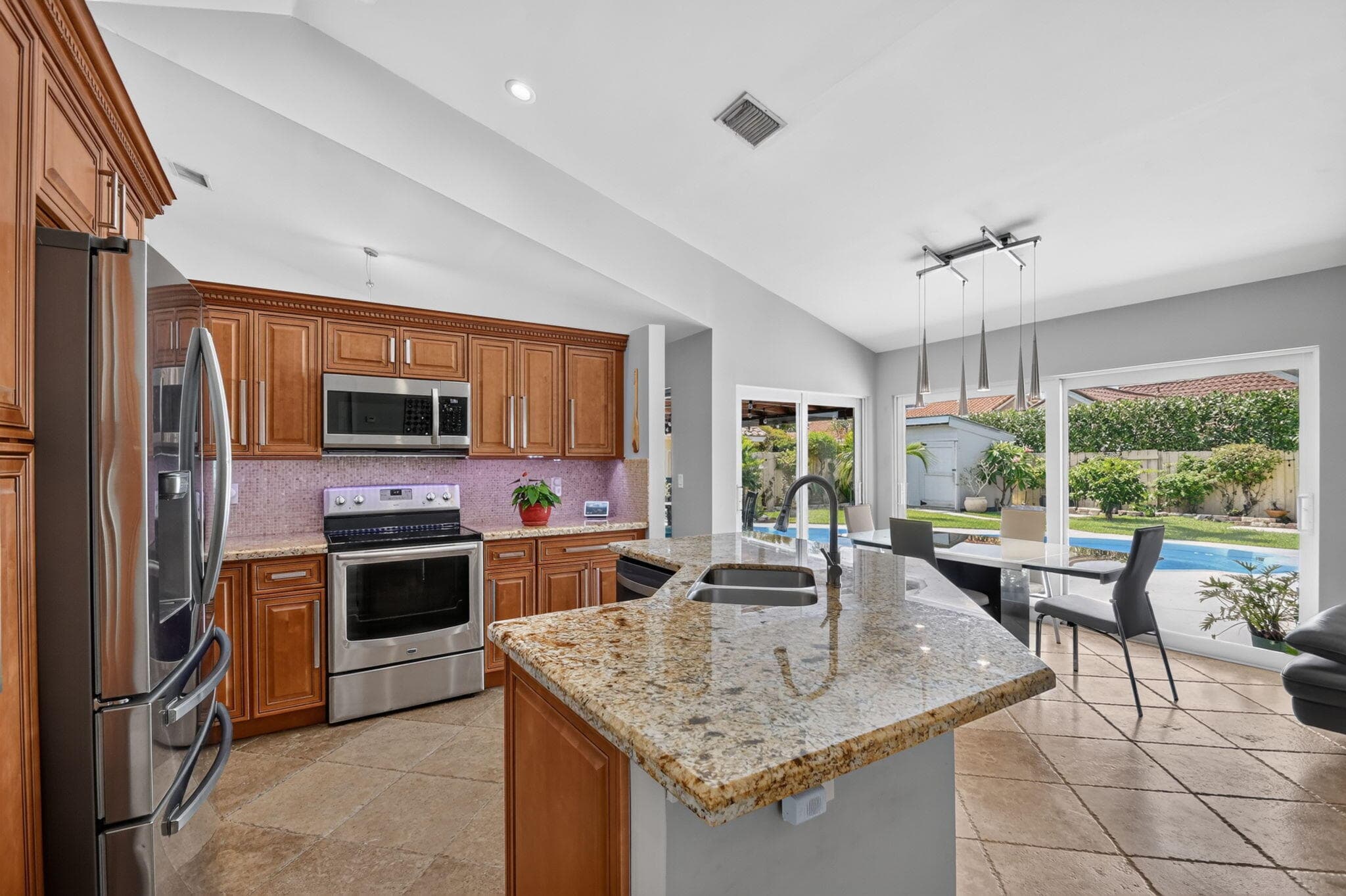 5817 Laurel Green Circle, Boynton Beach, FL 33437 — photo