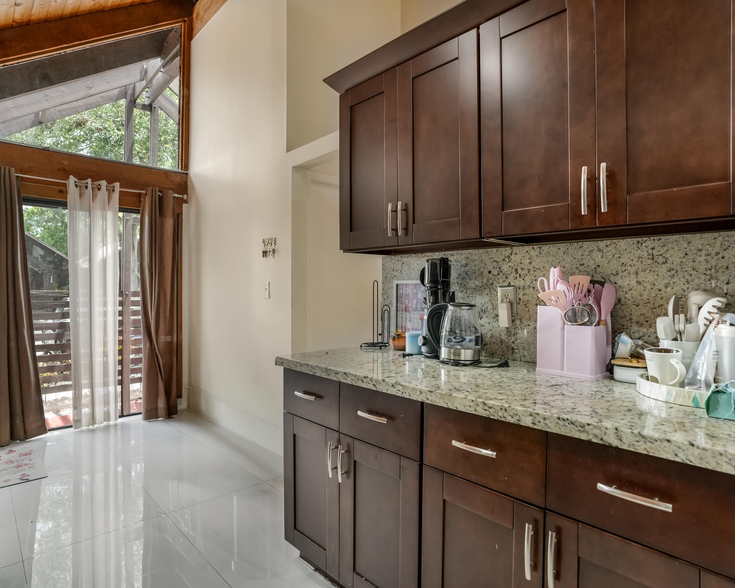 407 N University Drive, Plantation, FL 33324 — photo 15 of 30