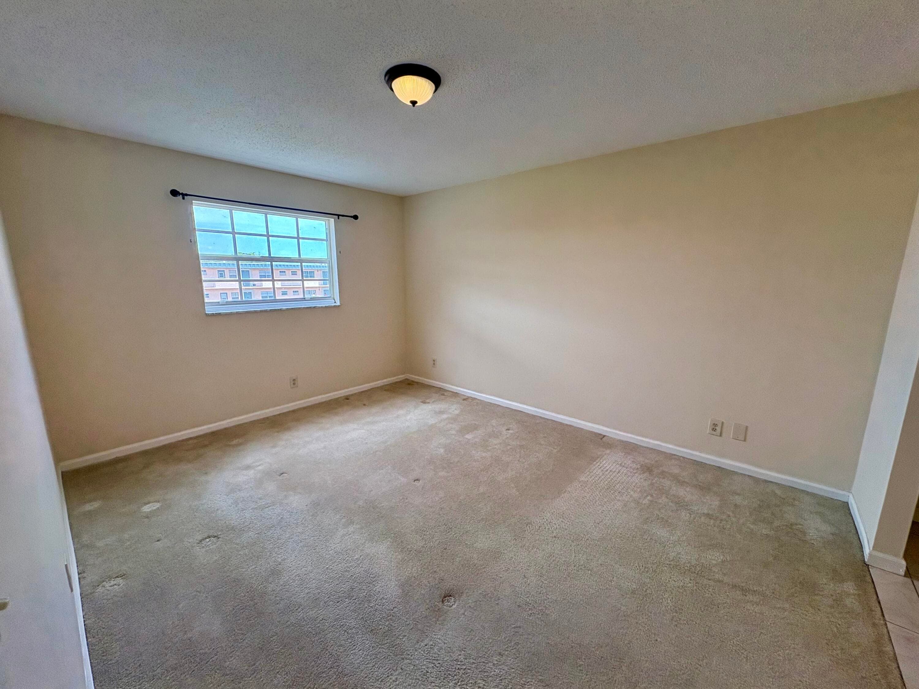 4140 NW 44th Avenue 411, Lauderdale Lakes, FL 33319 — photo 20 of 31