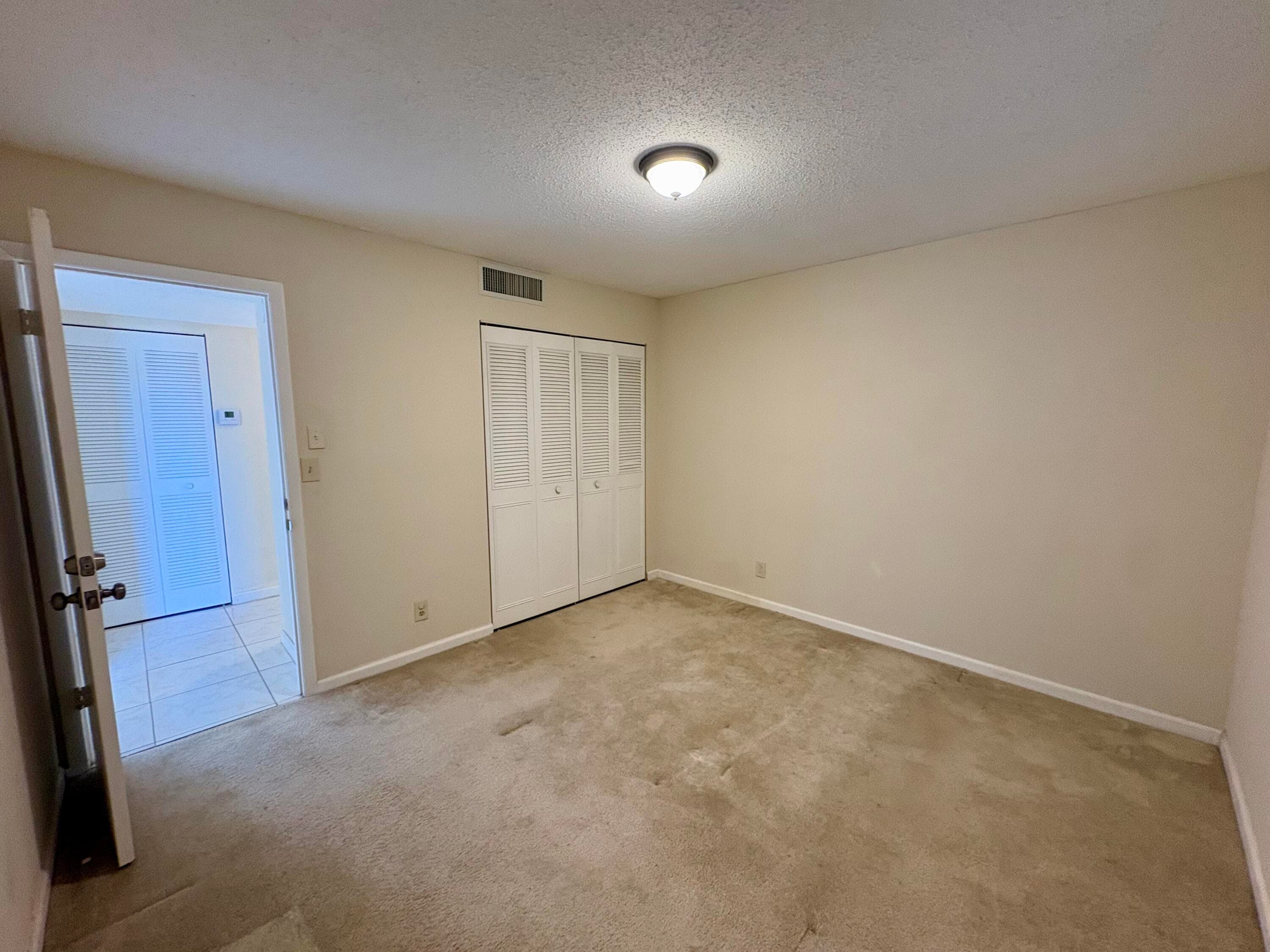 4140 NW 44th Avenue 411, Lauderdale Lakes, FL 33319 — photo 21 of 31
