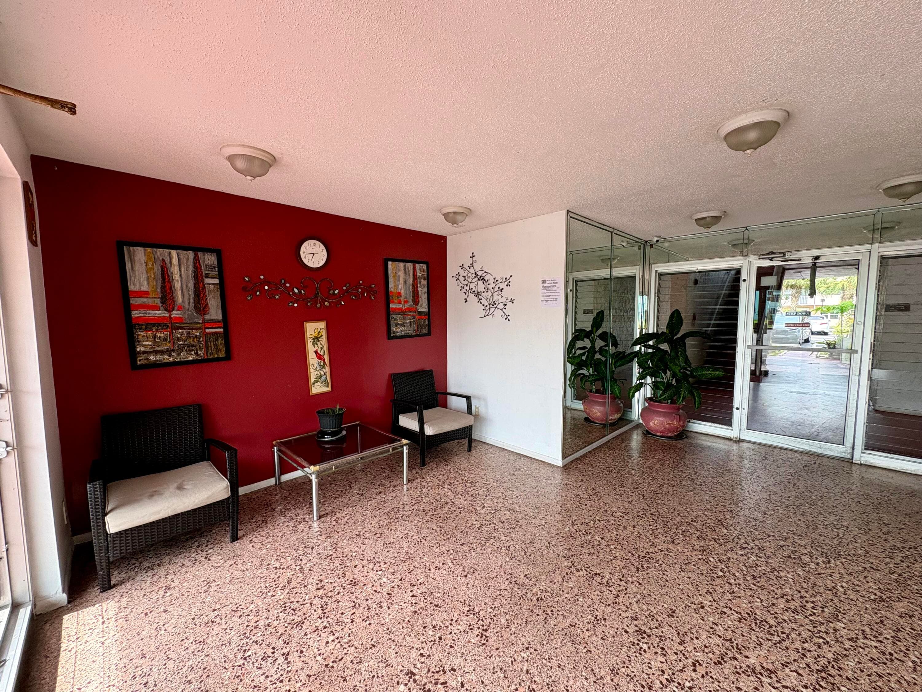 4140 NW 44th Avenue 411, Lauderdale Lakes, FL 33319 — photo 25 of 31