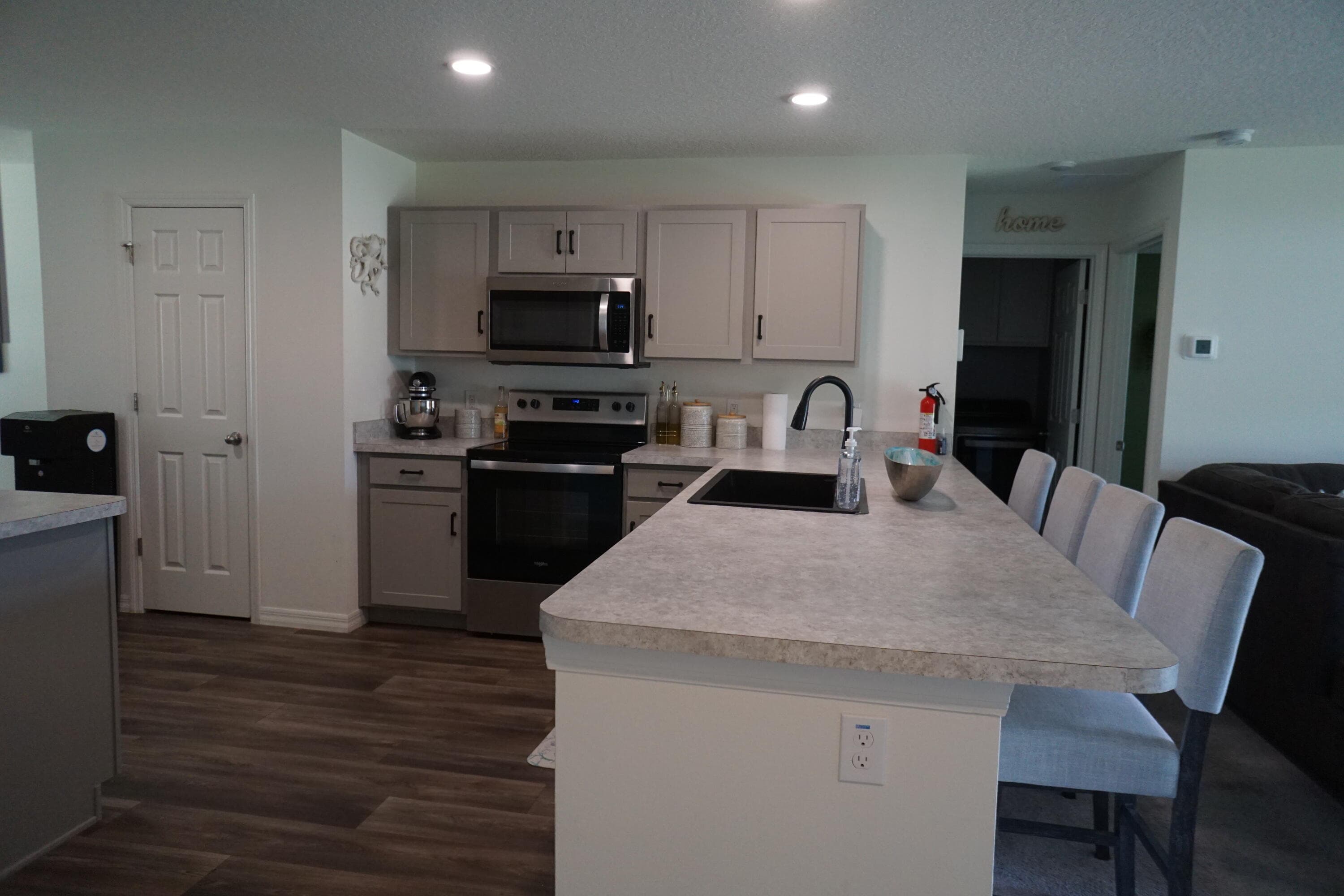 1014 Hammacher Avenue SW, Palm Bay, FL 32908 — photo 2 of 30