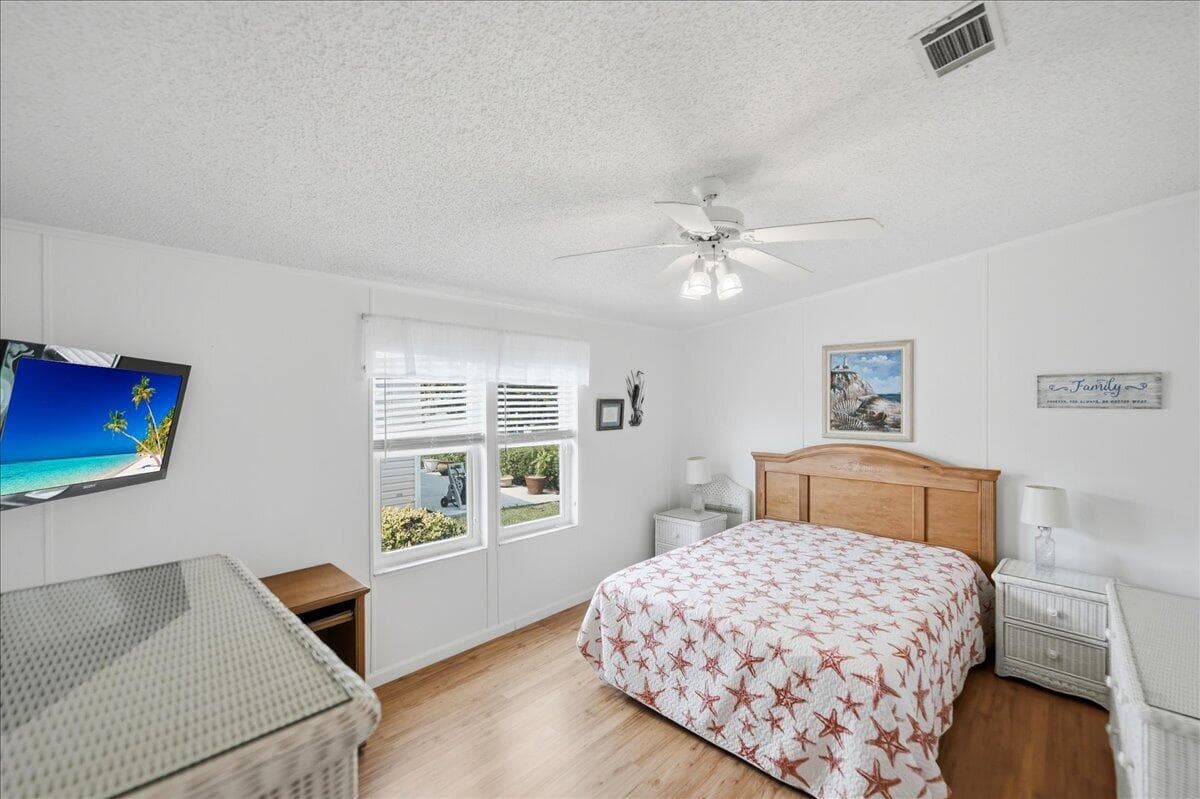 8391 Delphinium Court, Port St. Lucie, FL 34952 — photo 16 of 36