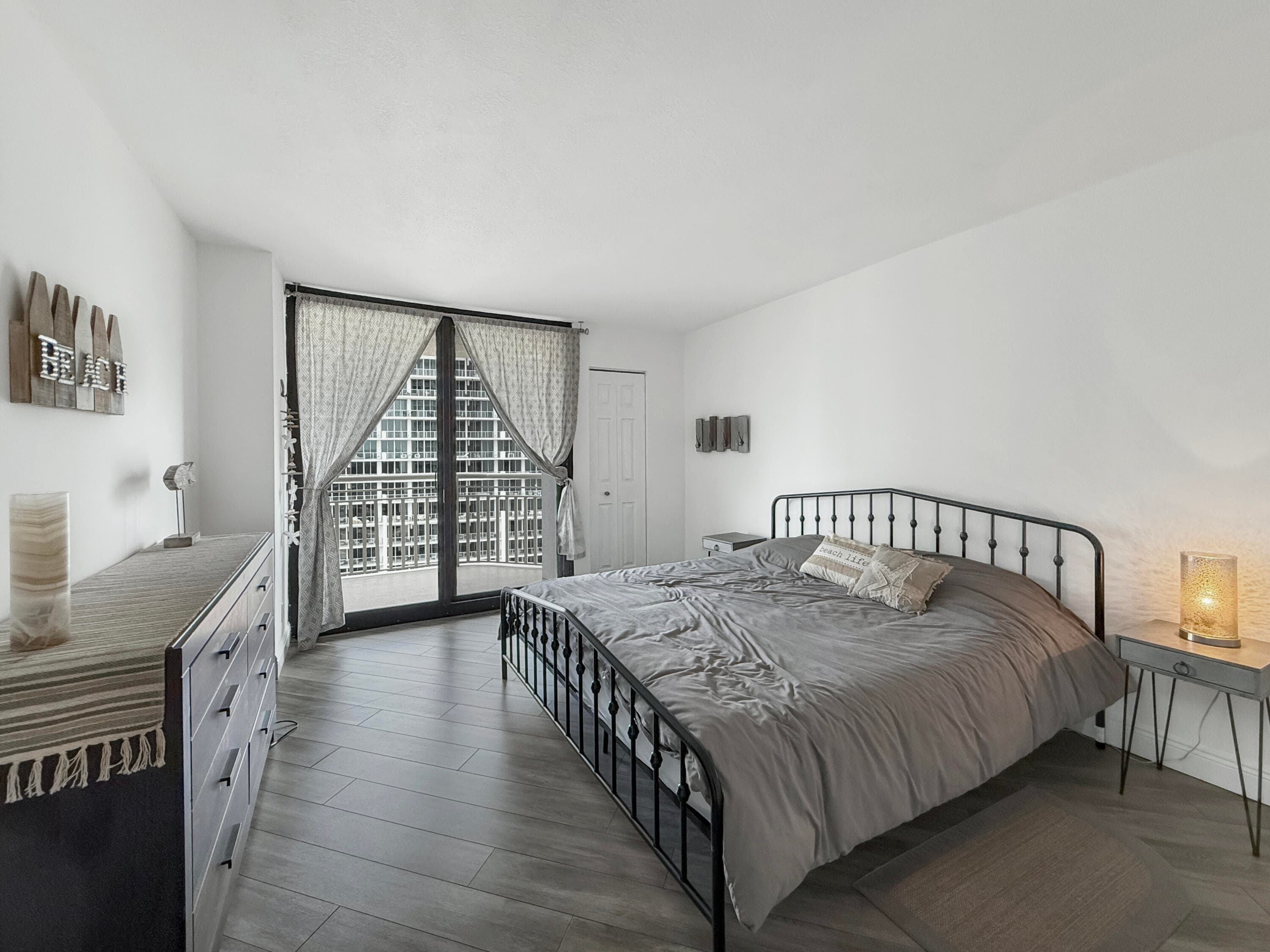 3000 N Ocean Drive 17 B, Singer Island, FL 33404 — photo 13 of 52