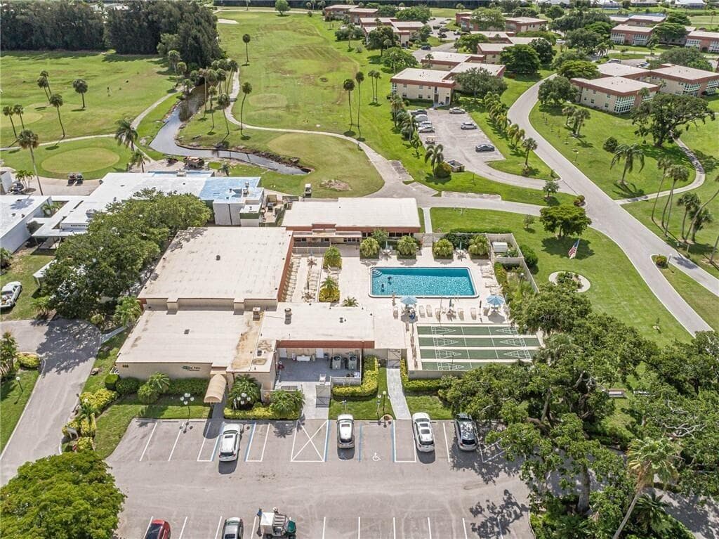 55 Woodland Drive 206, Vero Beach, FL 32962 — photo 25 of 36