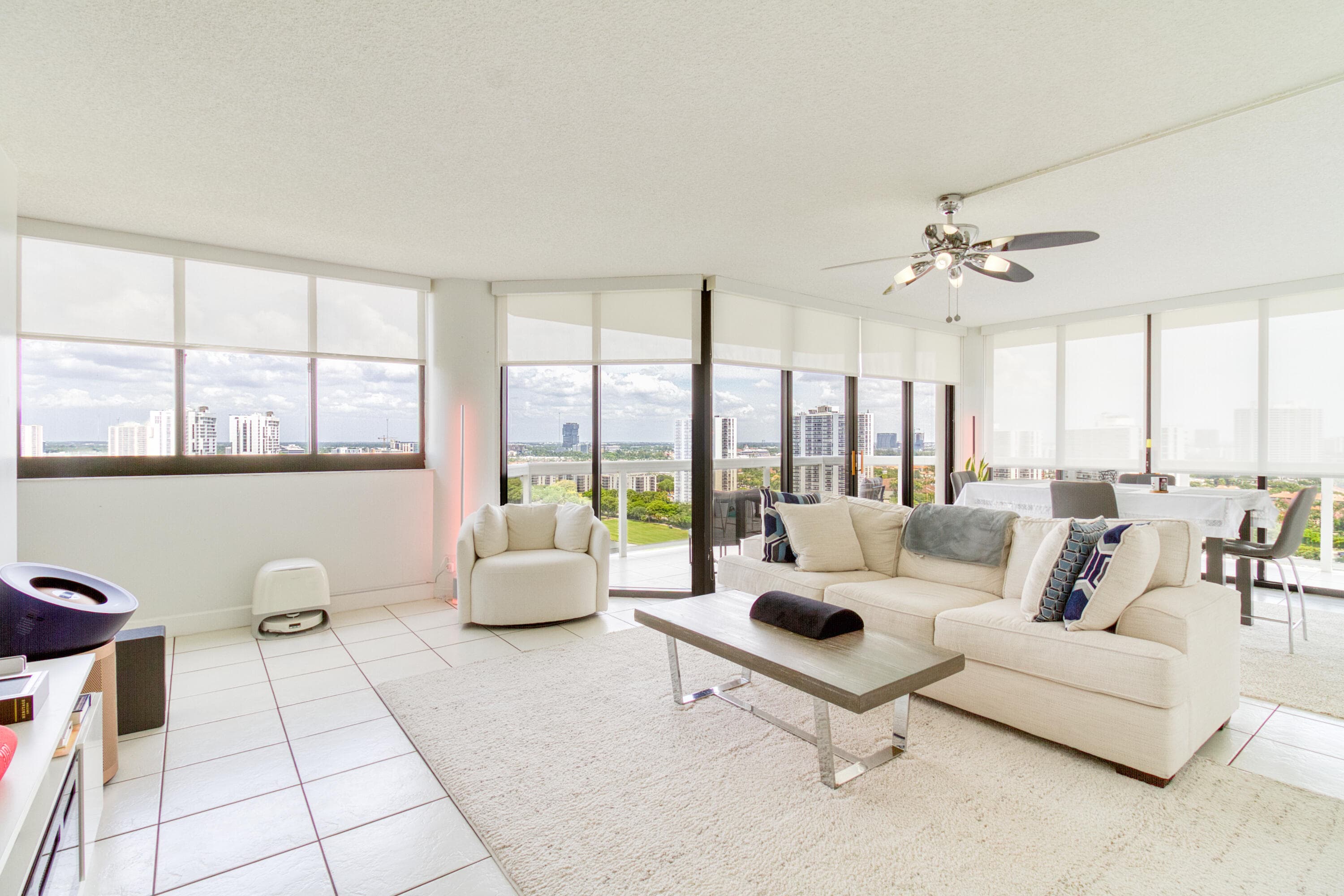 20185 E Country Club Drive 2006, Miami, FL 33180 — photo 10 of 58