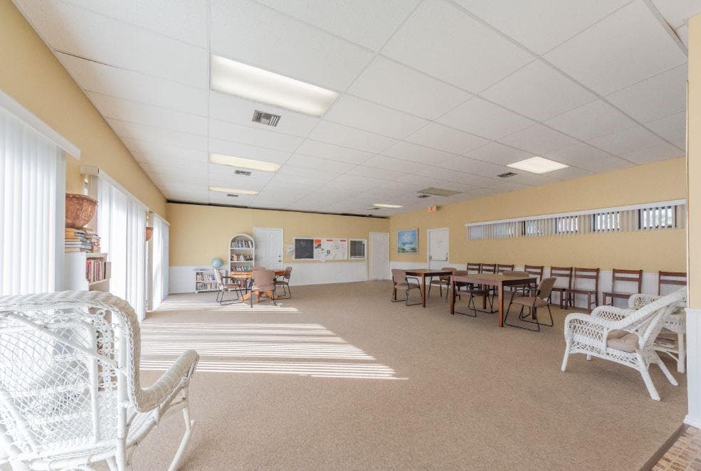 340 S Waverly Place 8b, Vero Beach, FL 32960 — photo 27 of 29