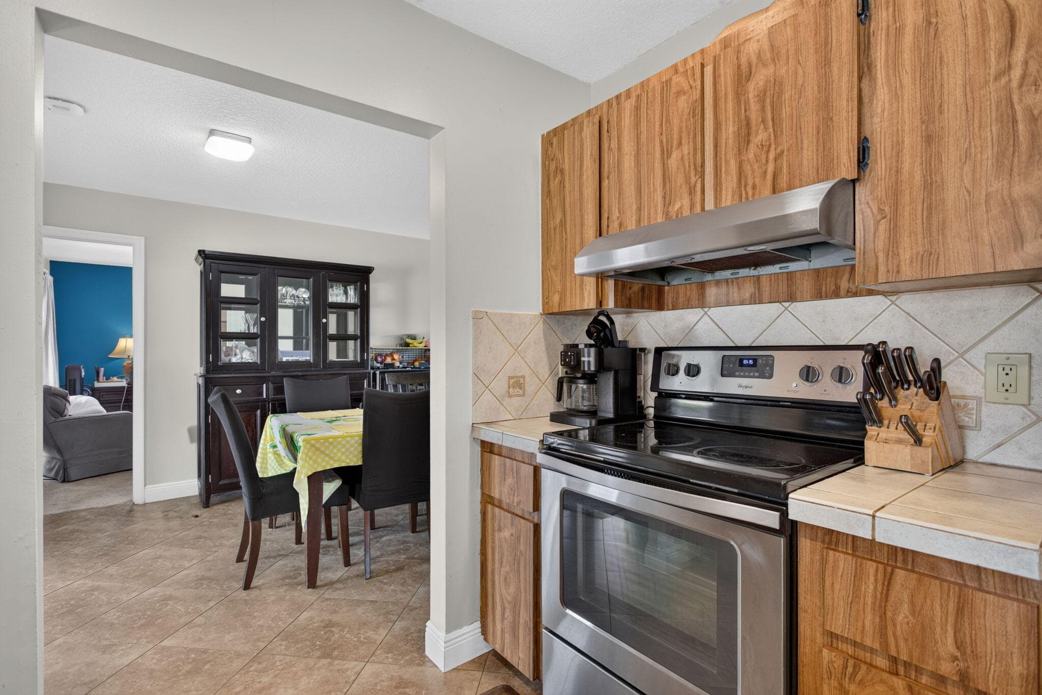 11241 NW 42nd Street, Coral Springs, FL 33065 — photo 8 of 42