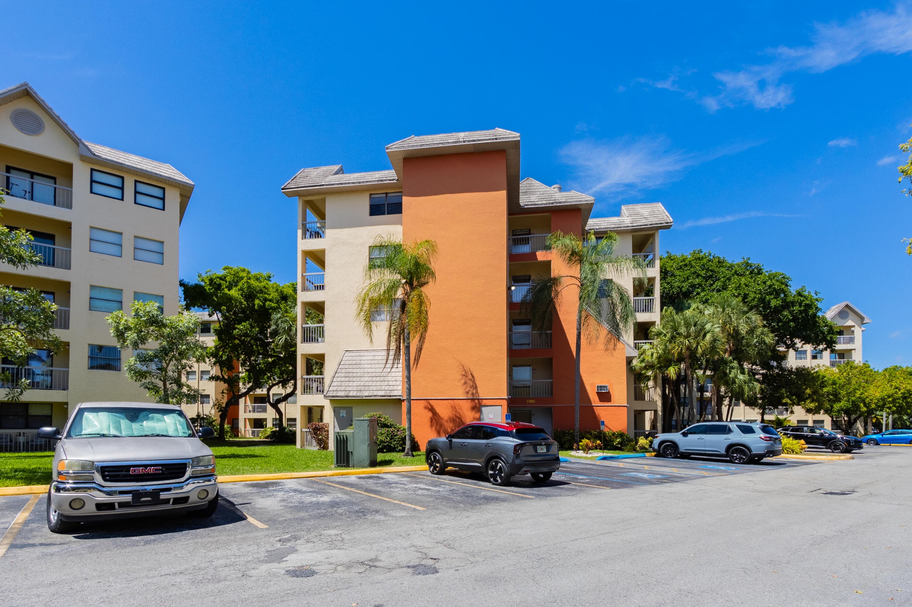 8100 Geneva Court 238, Doral, FL 33166 — photo 17 of 23