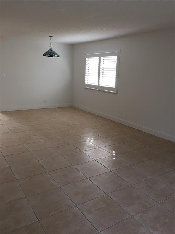 331 Lakeview Drive 201, Weston, FL 33326 — photo 16 of 29