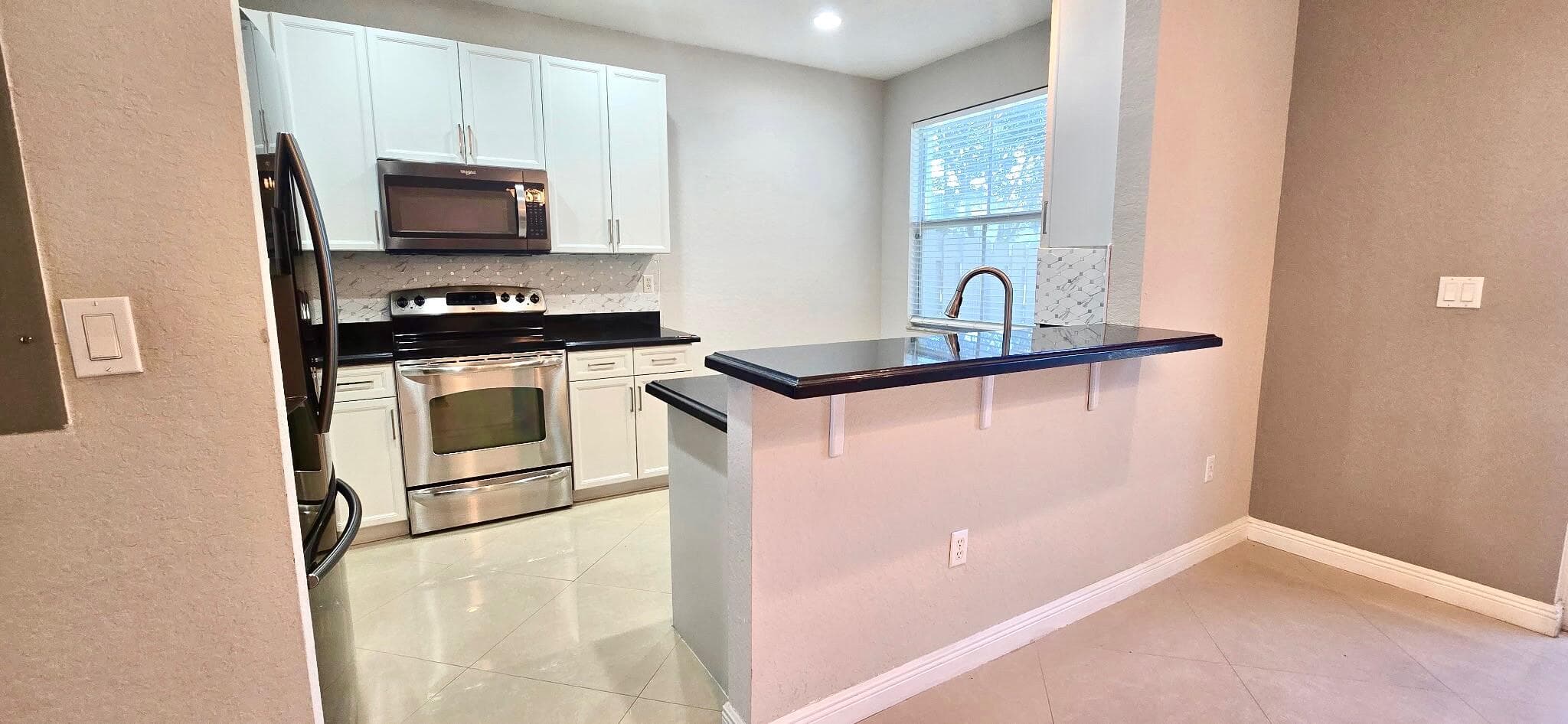 2851 W Prospect Road 1102, Tamarac, FL 33309 — photo 7 of 17