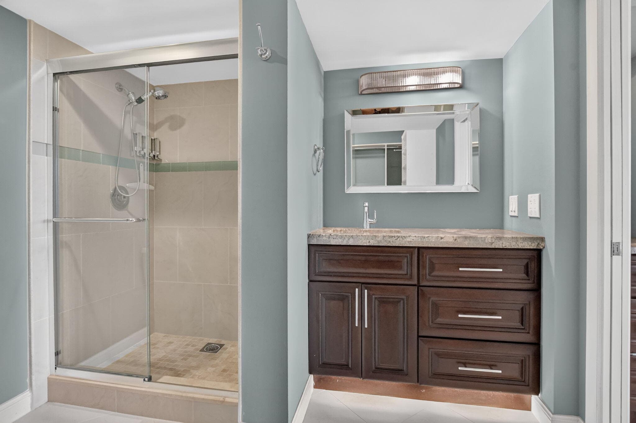 6061 Balboa Circle 206, Boca Raton, FL 33433 — photo 18 of 29