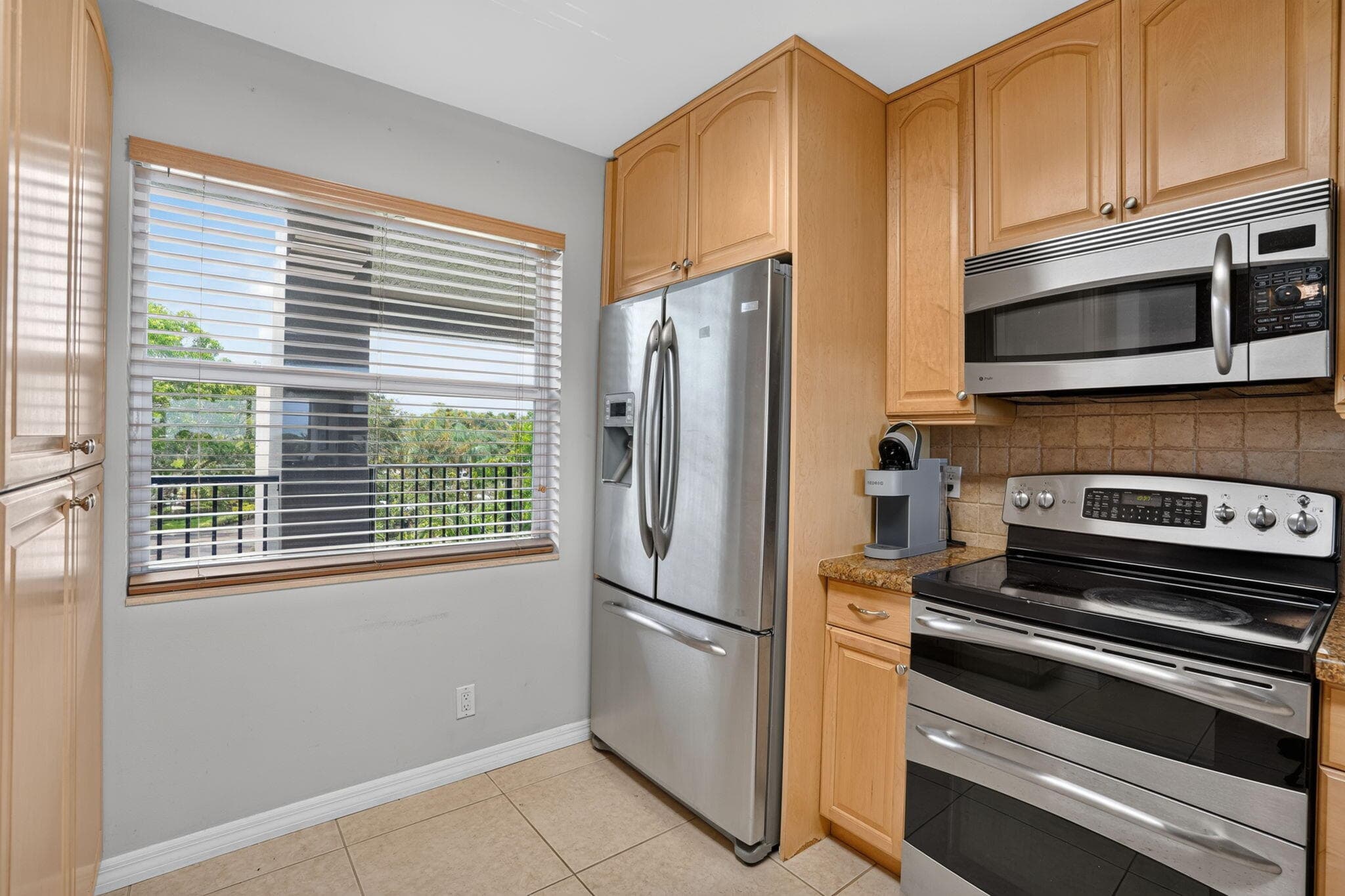 4191 Cypress Reach Court 403, Pompano Beach, FL 33069 — photo 6 of 38
