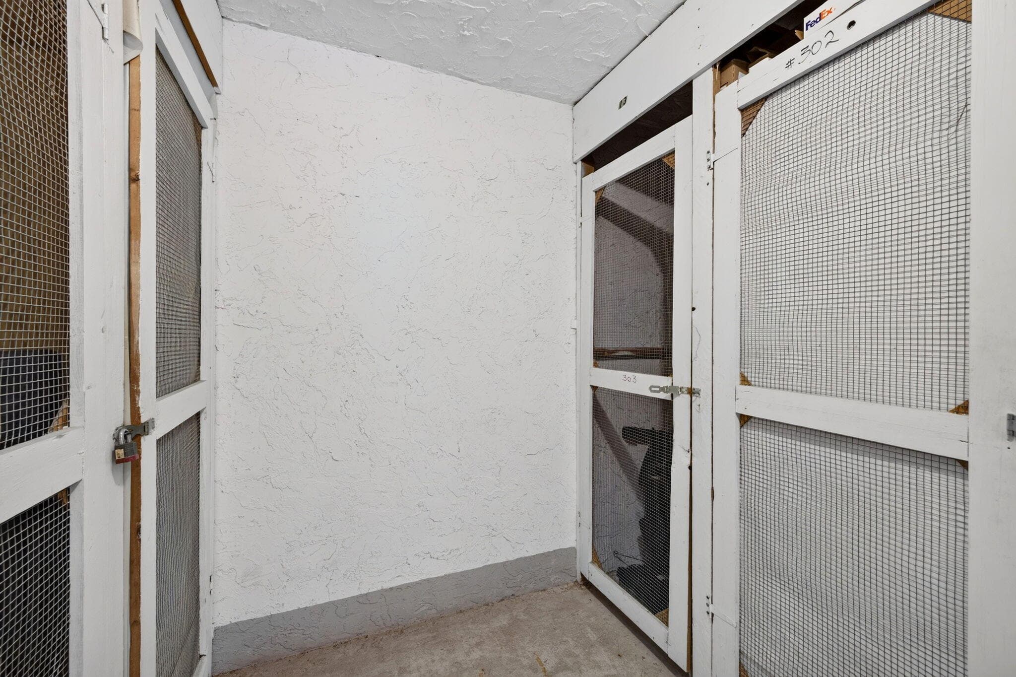 660 Tennis Club Drive 303, Fort Lauderdale, FL 33311 — photo 14 of 30