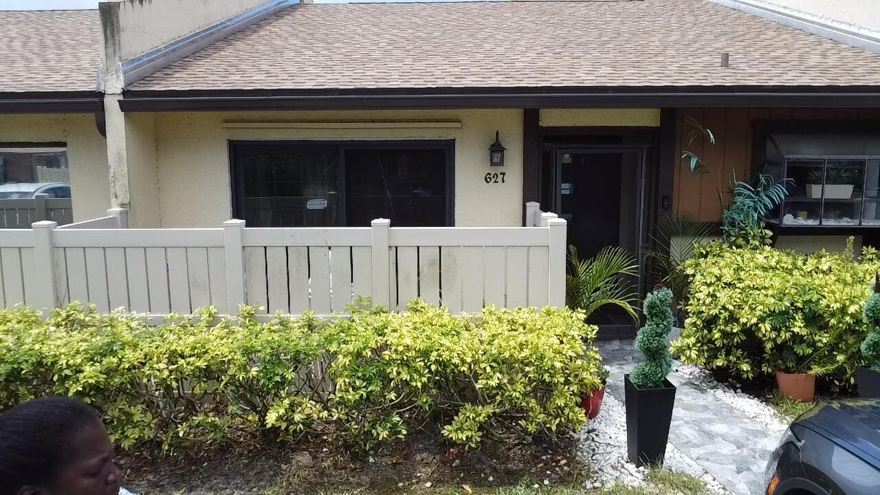 627 Banks Road 48, Margate, FL 33063 — photo 11 of 16