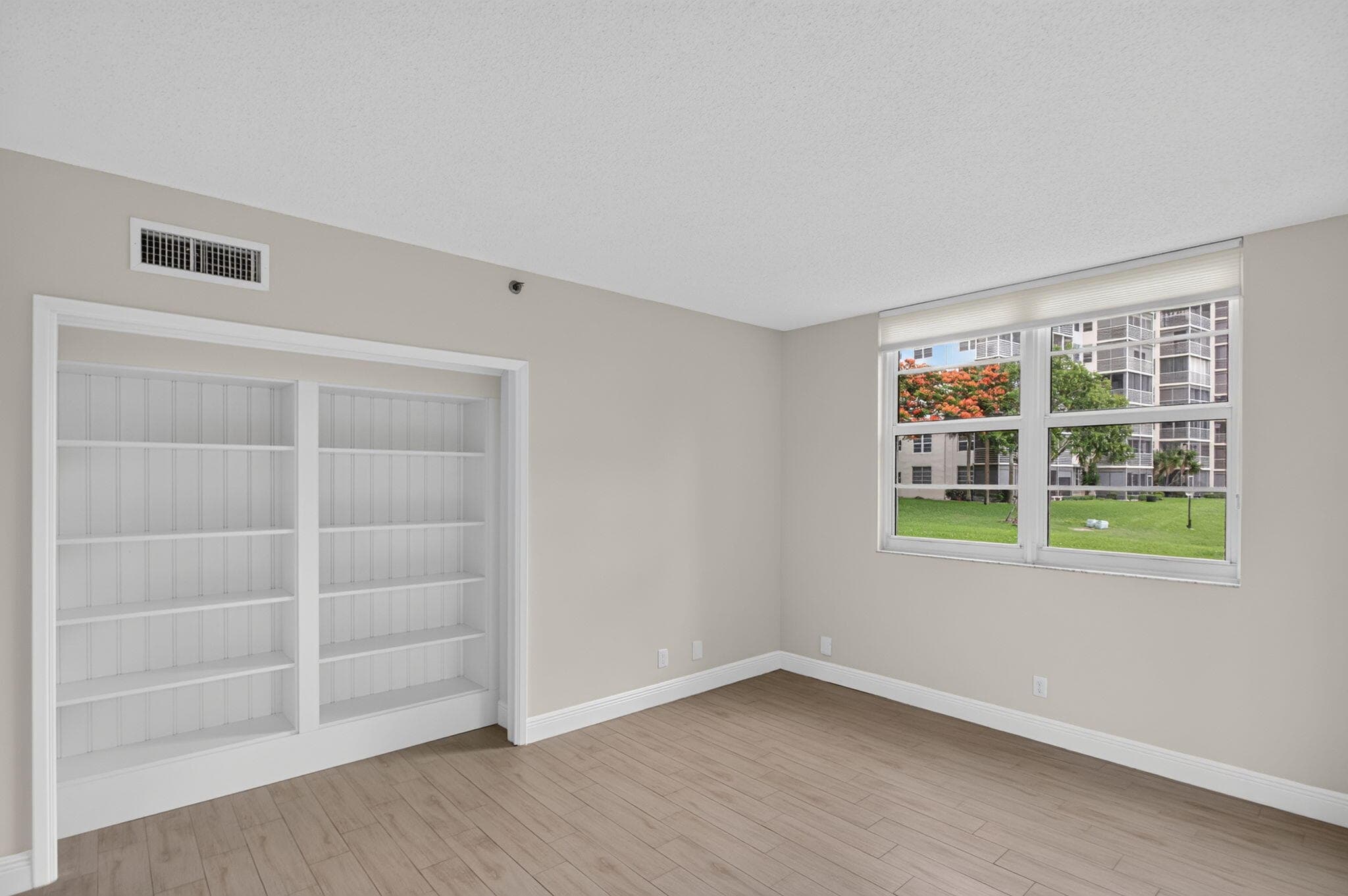 3520 Oaks Way 110, Pompano Beach, FL 33069 — photo 20 of 54