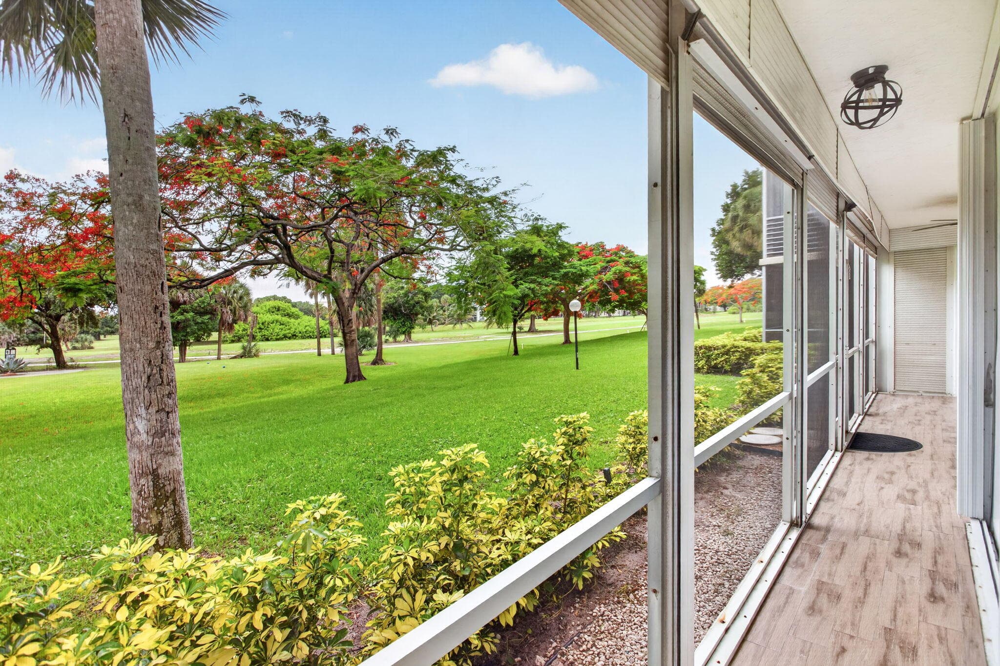 3520 Oaks Way 110, Pompano Beach, FL 33069 — photo 31 of 54