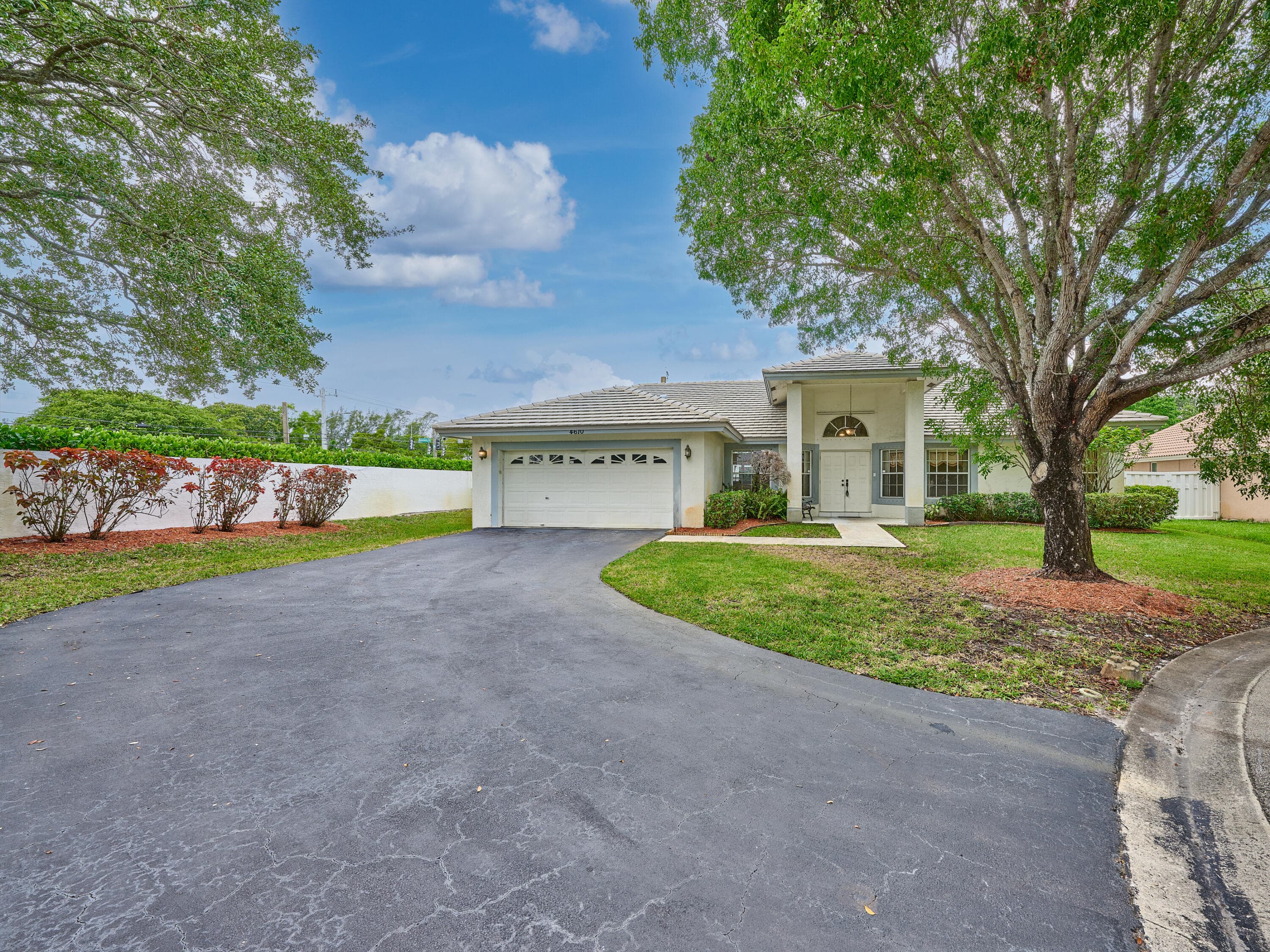 4610 NW 100th Way, Coral Springs, FL 33076 — photo 5 of 90