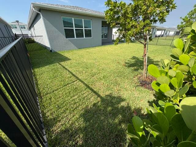 9555 SW Indra Way, Port St. Lucie, FL 34987 — photo 35 of 38