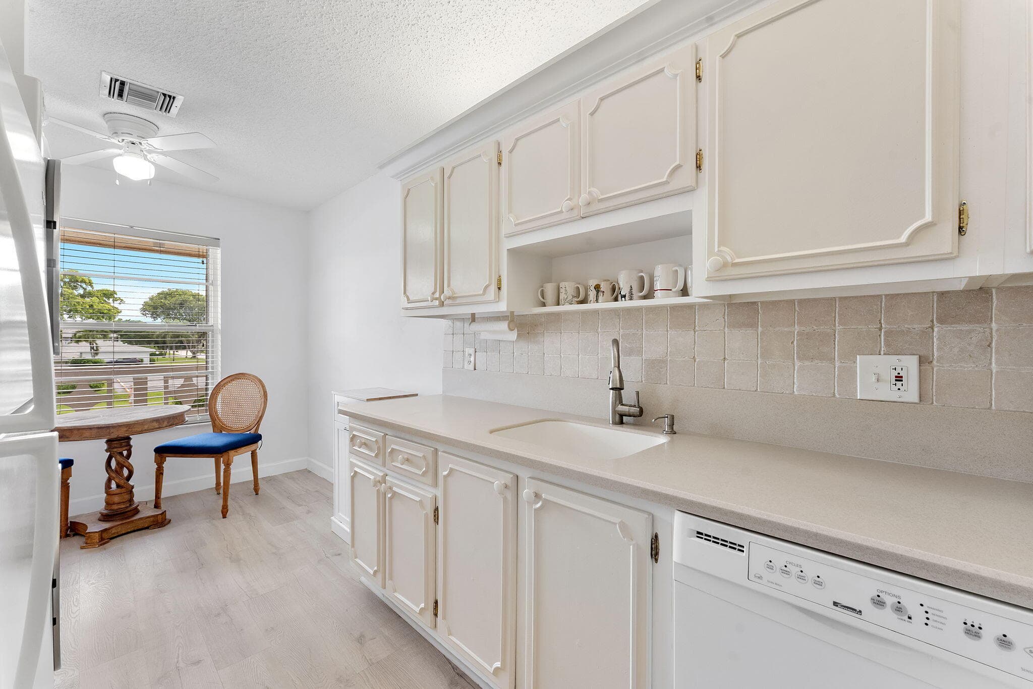 1110 Boxwood Drive 202, Delray Beach, FL 33445 — photo 7 of 24