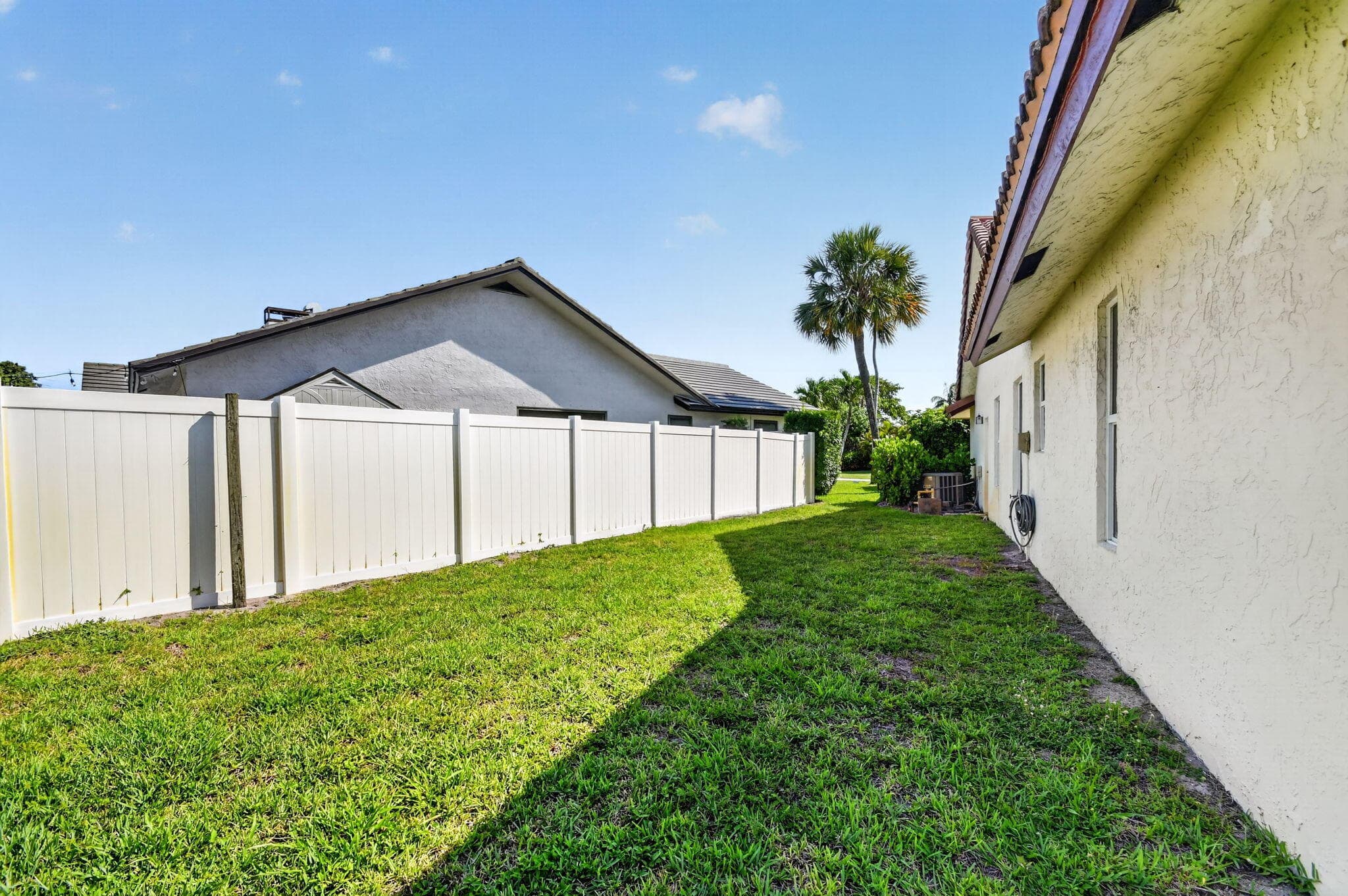 2400 SW 23rd Cranbrook Drive, Boynton Beach, FL 33436 — photo 58 of 106