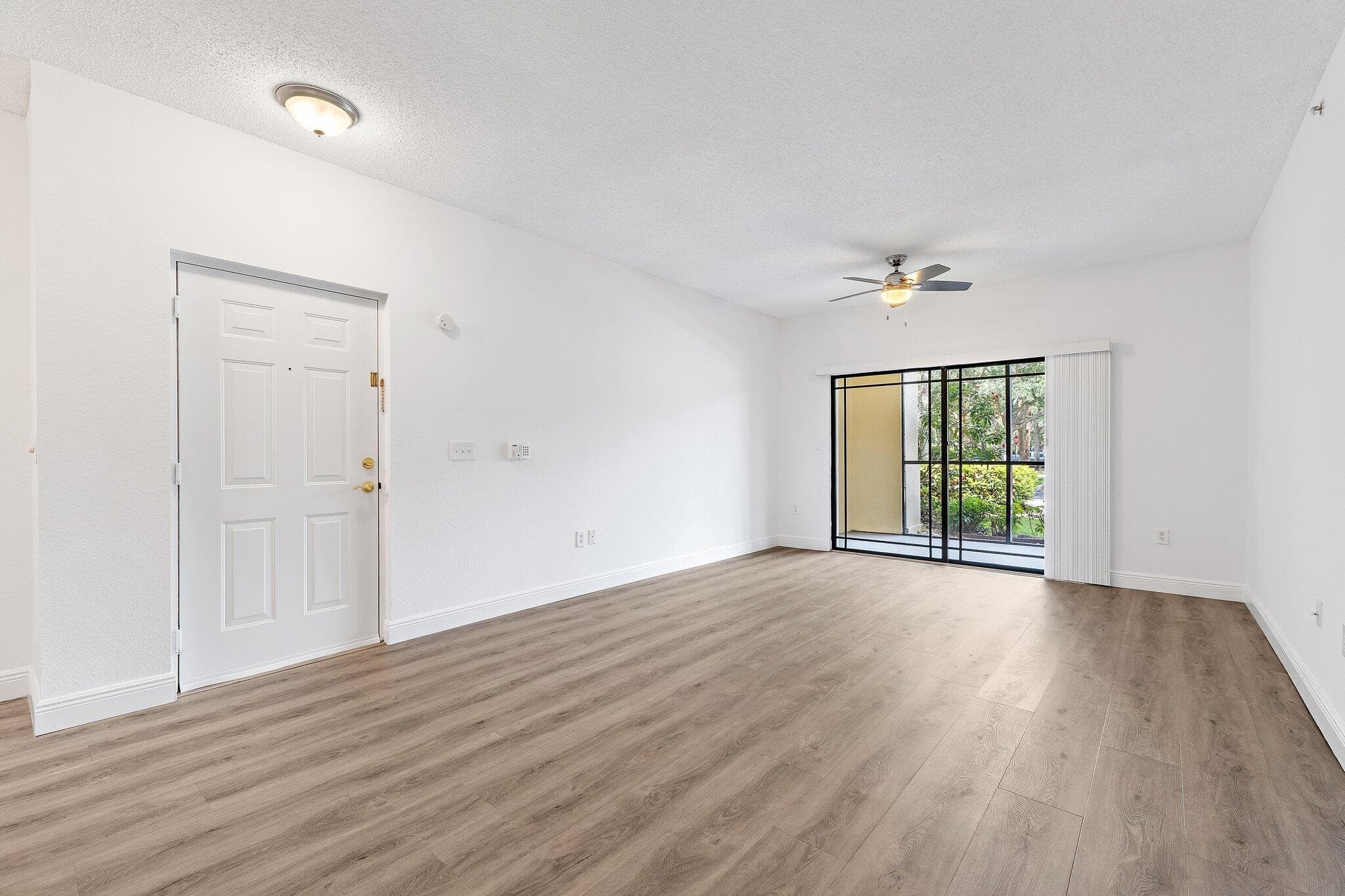 2730 Anzio Court 106, Palm Beach Gardens, FL 33410 — photo 7 of 38
