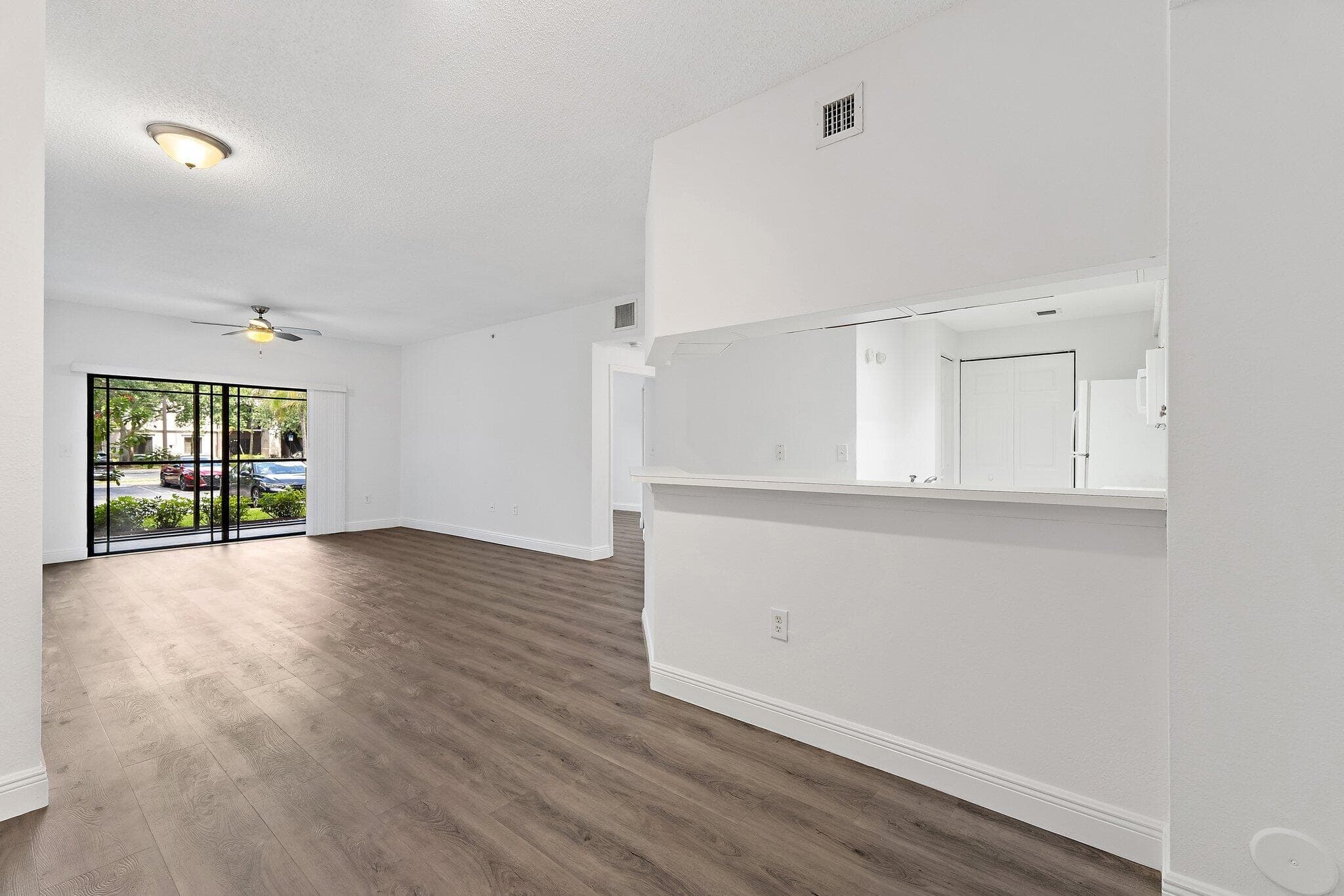 2730 Anzio Court 106, Palm Beach Gardens, FL 33410 — photo 11 of 38