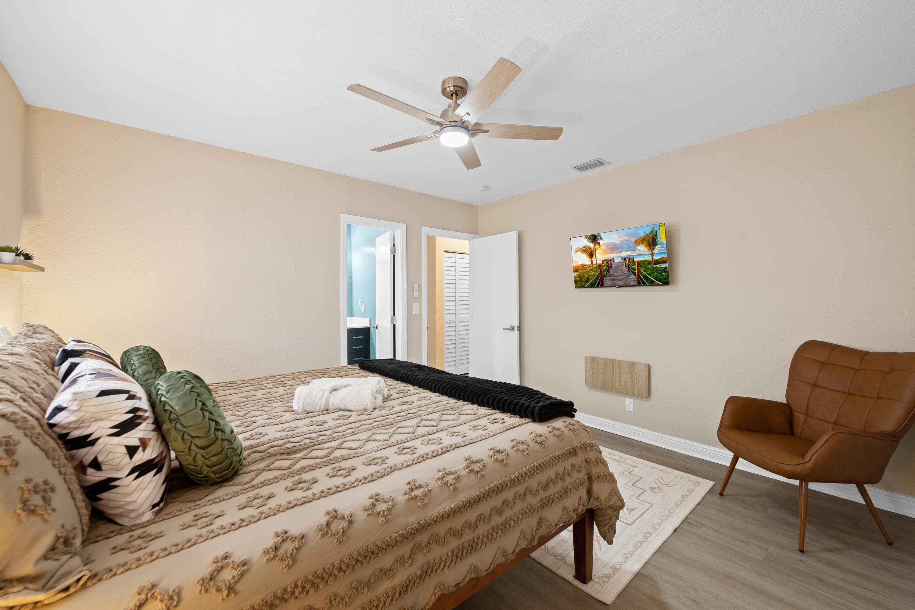 1534 NW 3rd Avenue, Fort Lauderdale, FL 33311 — photo 11 of 19