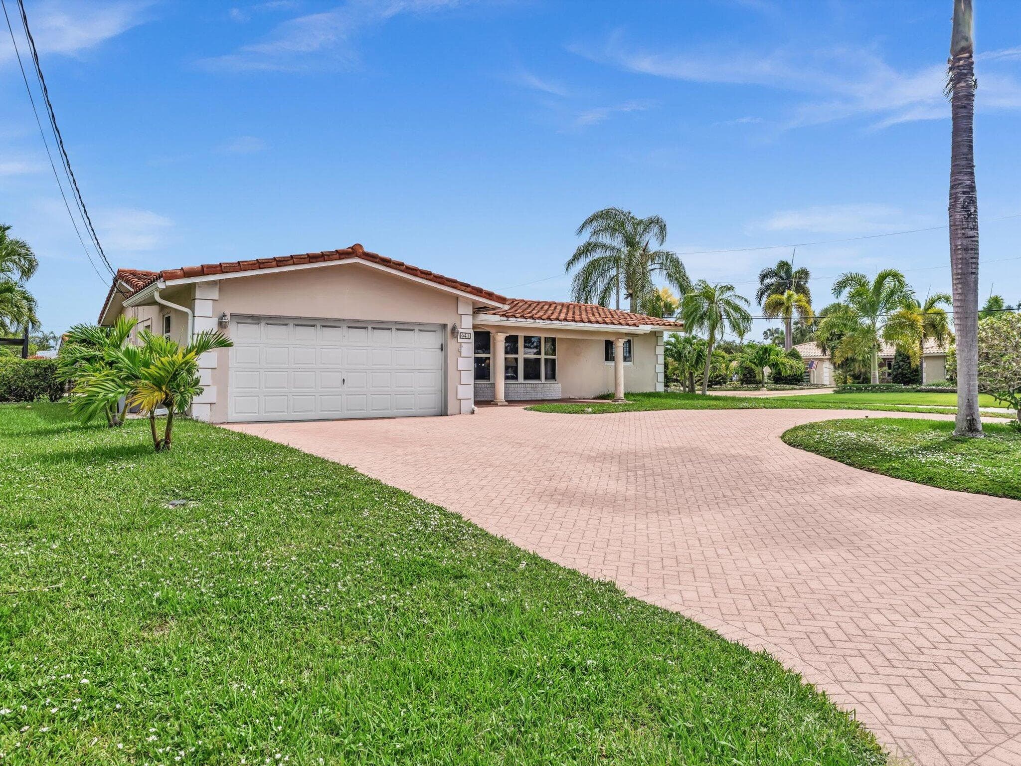 641 SE 11th Street, Pompano Beach, FL 33060 — photo 2 of 56